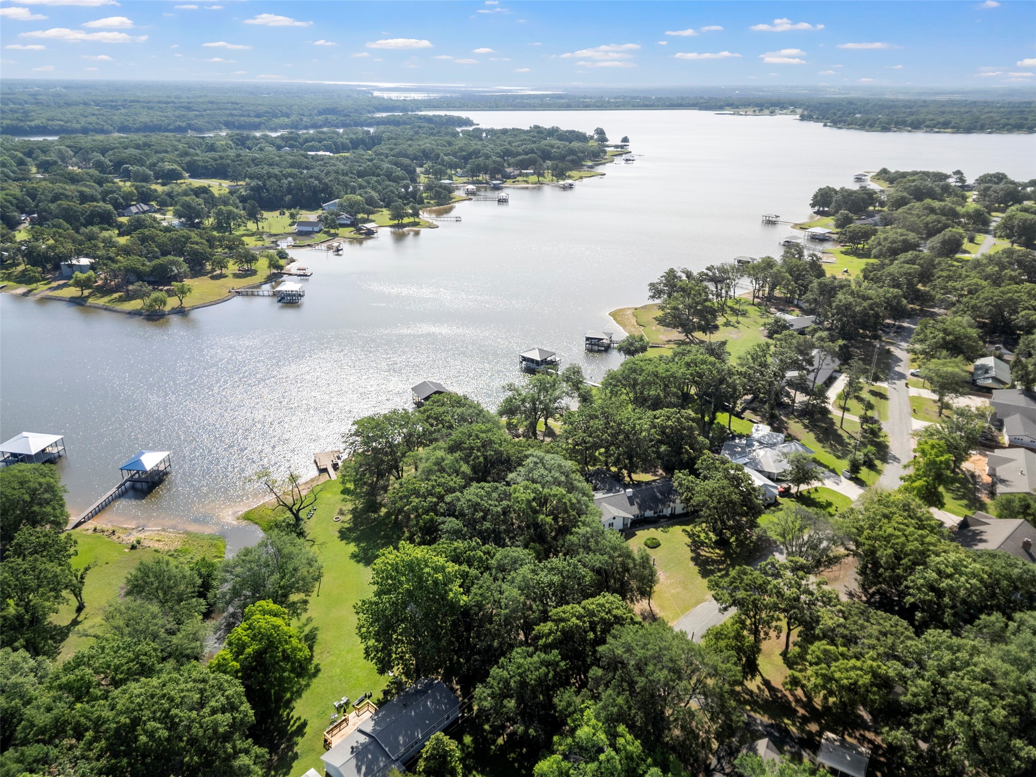1805 Beavers Point Bonham TX 75418