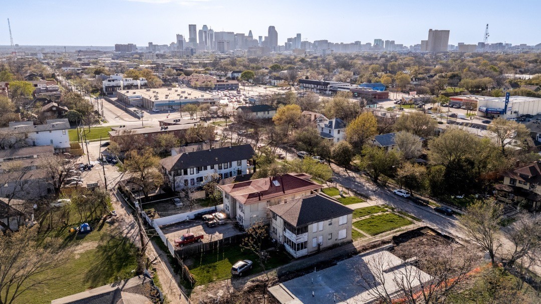 4940 E Side Avenue Dallas TX 75214