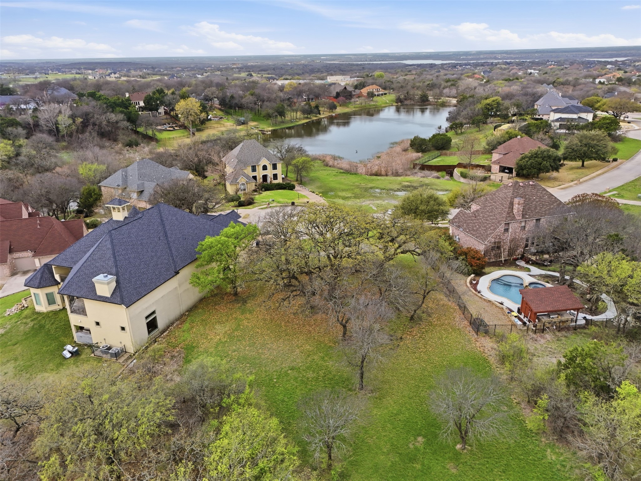 2605 Whispering Oaks Cove Cedar Hill TX 75104