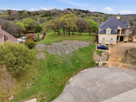 2605 Whispering Oaks Cove Cedar Hill TX 75104