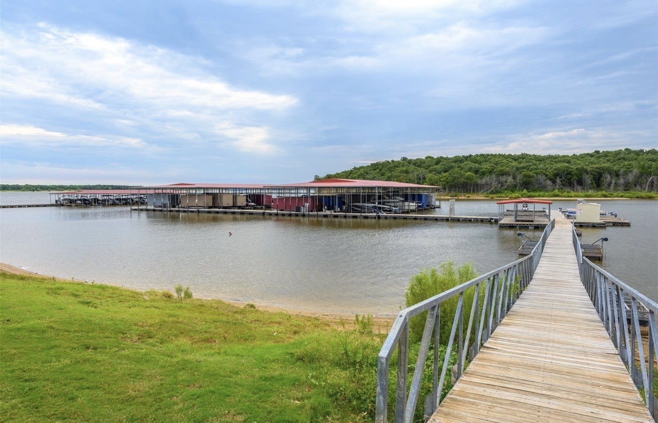 194 Toscana Circle Gordonville TX 76245