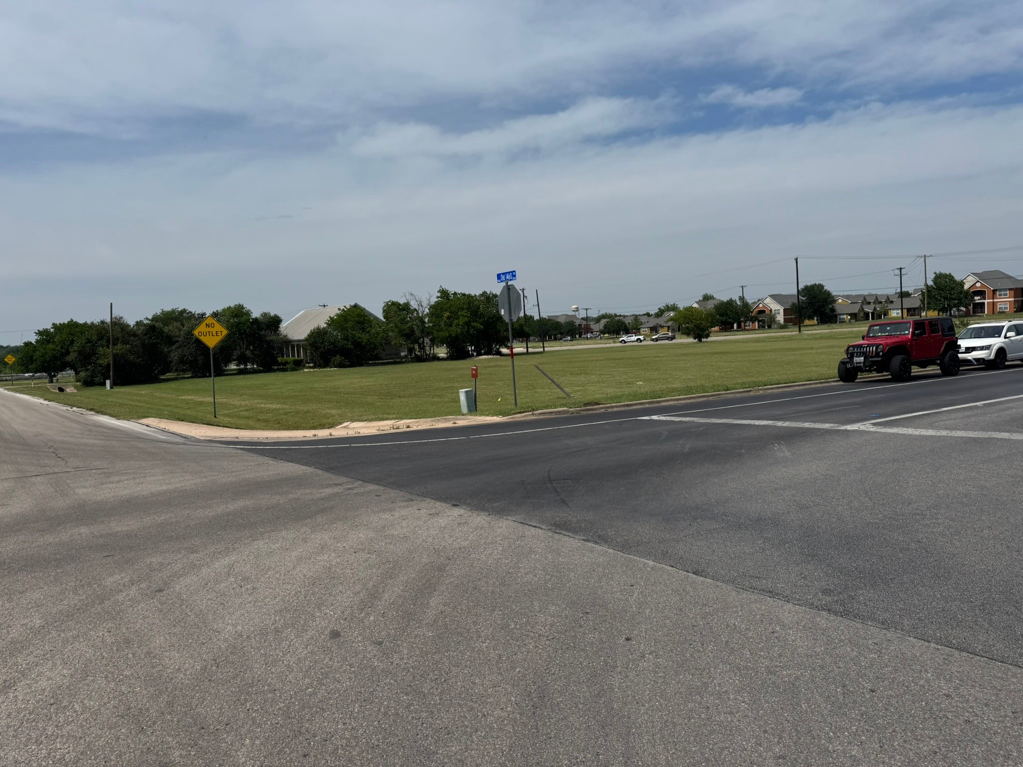 909 Old 1460 Trail Georgetown TX 78626