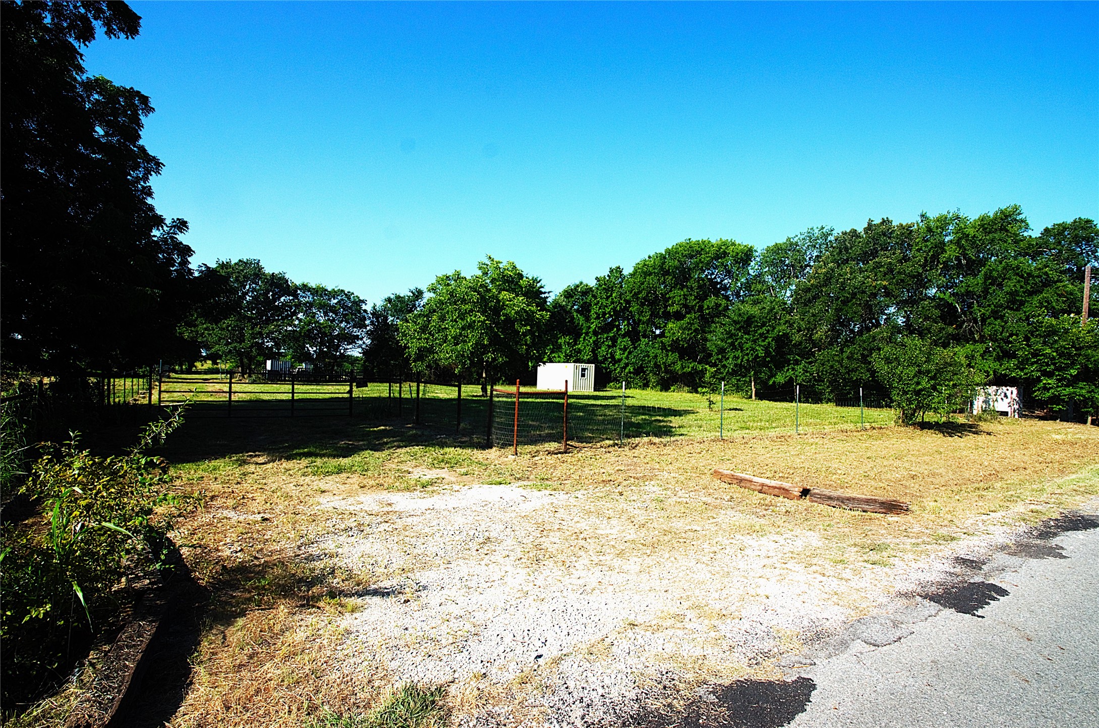 316 Flowing Wells Pottsboro TX 75076