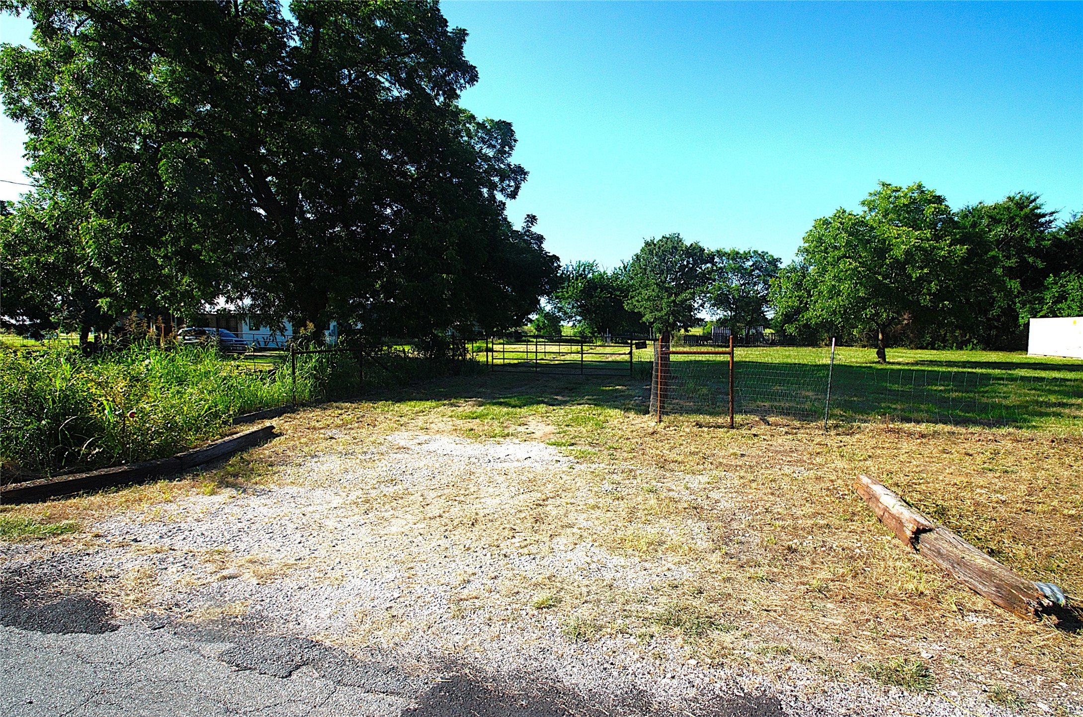 316 Flowing Wells Pottsboro TX 75076