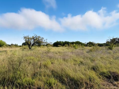 Lot 24 Ph 4 Pr 42126 Evant TX 76566