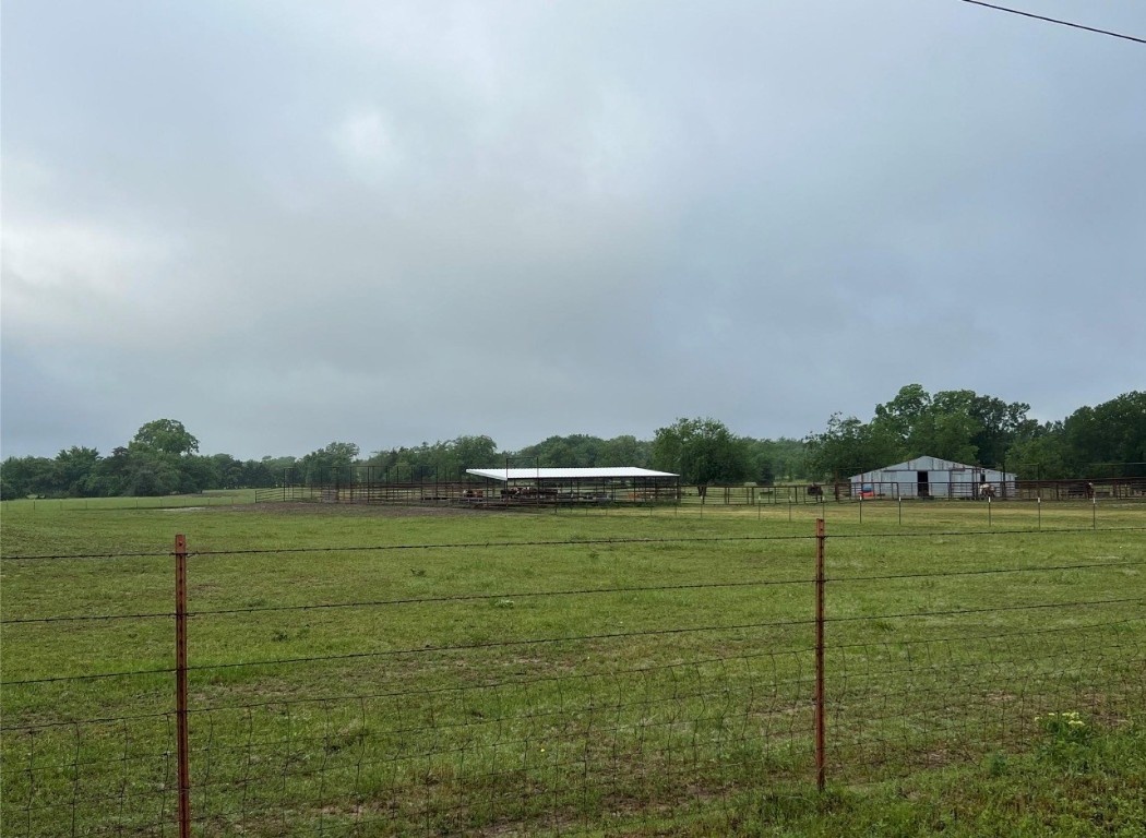 402 Rs County Road 1520 Lone Oak TX 75453