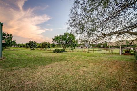 540 W County Road 714 Burleson TX 76028
