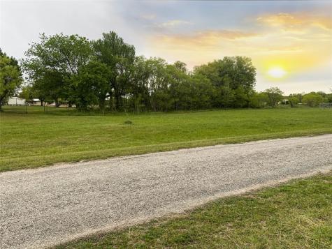 5991 W Virginia Trail Granbury TX 76048