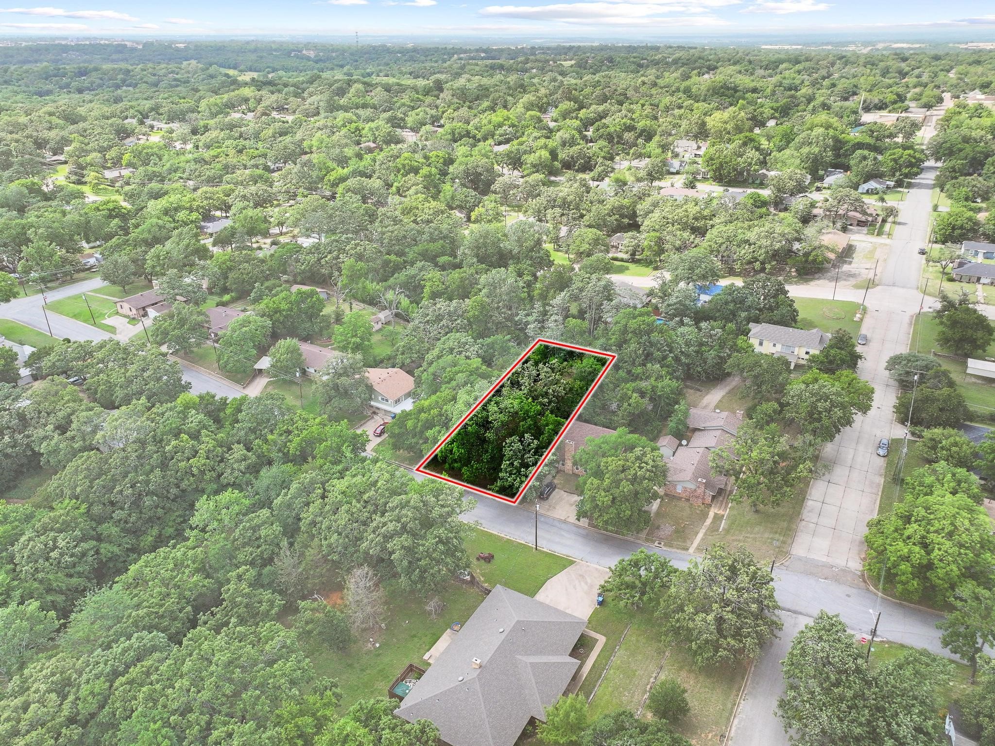 1213 W Texas Street Denison TX 75020