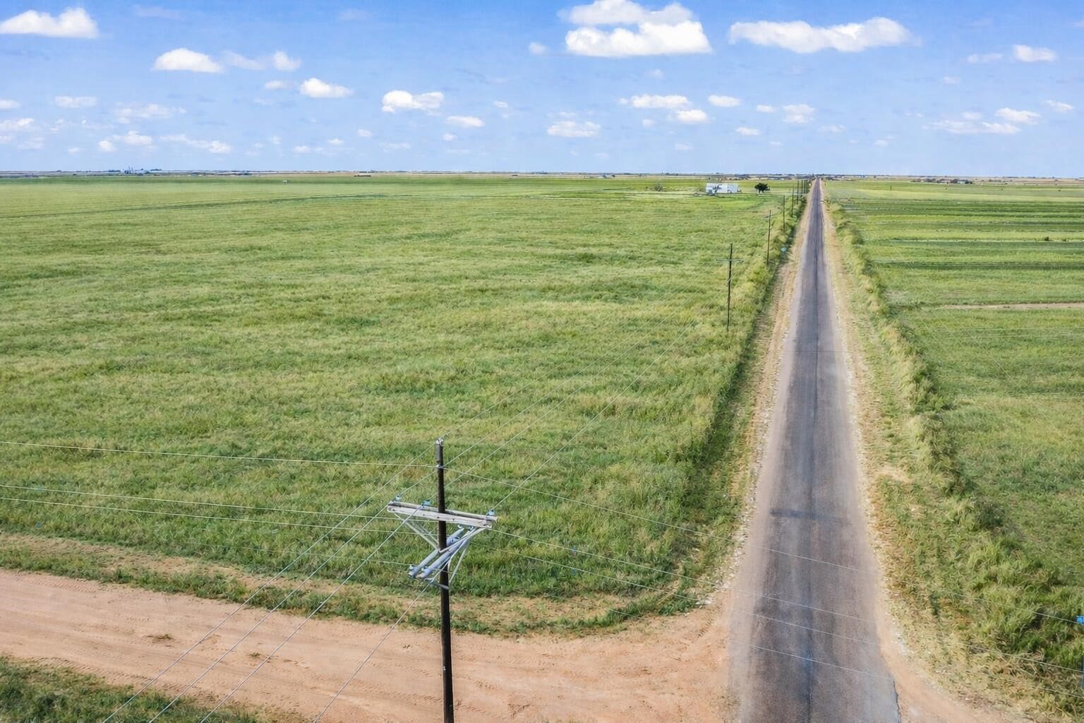 11004 E County Road 5300 Idalou TX 79343
