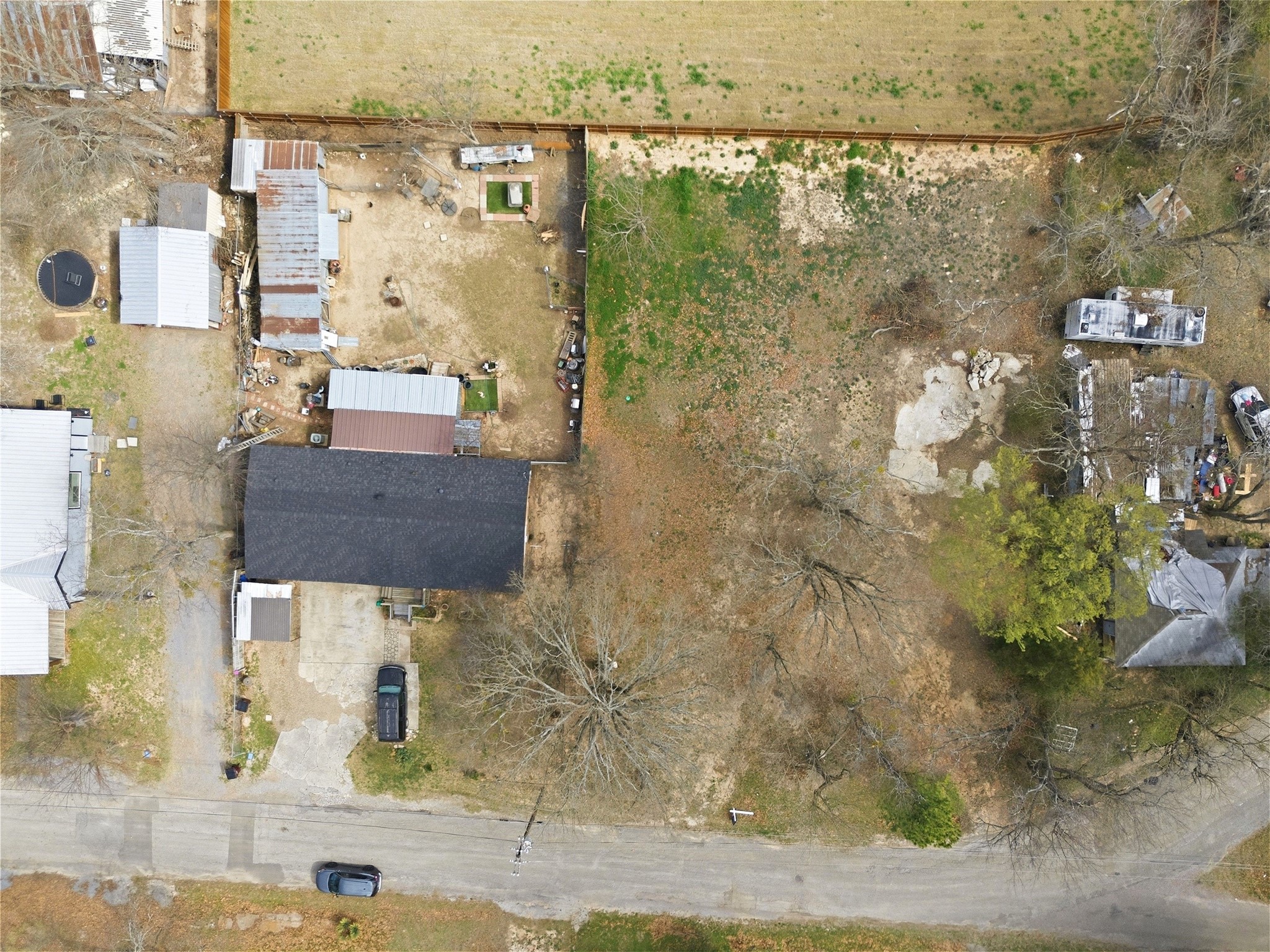 104 S Main Street Bonham TX 75418