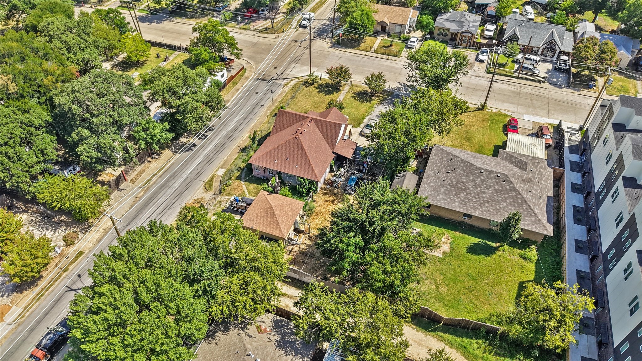 7225 Mohawk Drive Dallas TX 75235