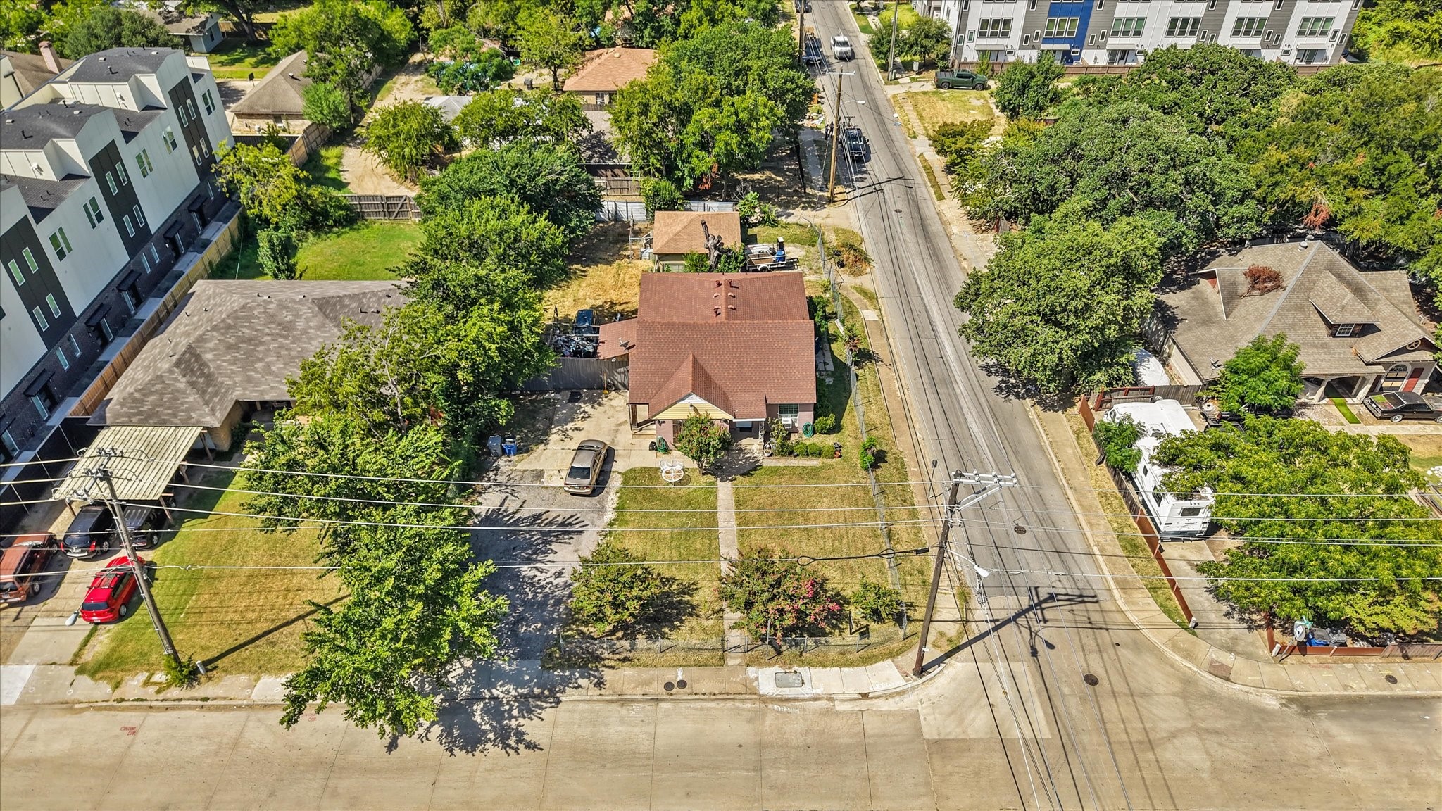 7225 Mohawk Drive Dallas TX 75235