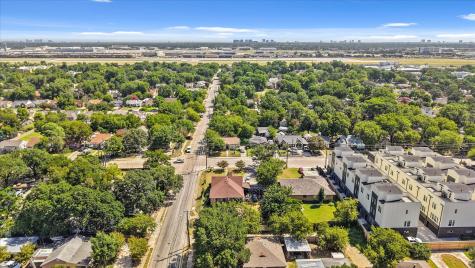 7225 Mohawk Drive Dallas TX 75235