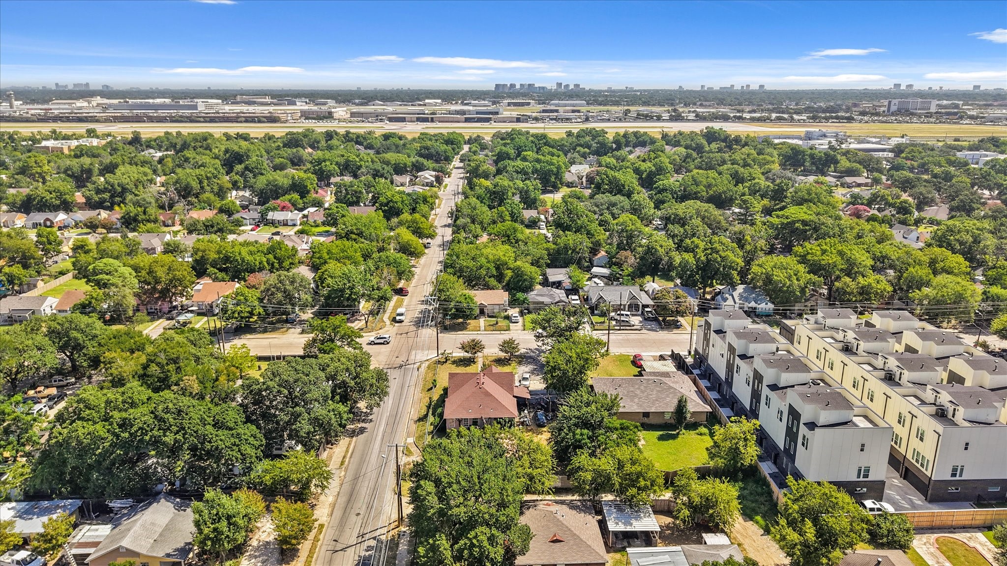 7225 Mohawk Drive Dallas TX 75235