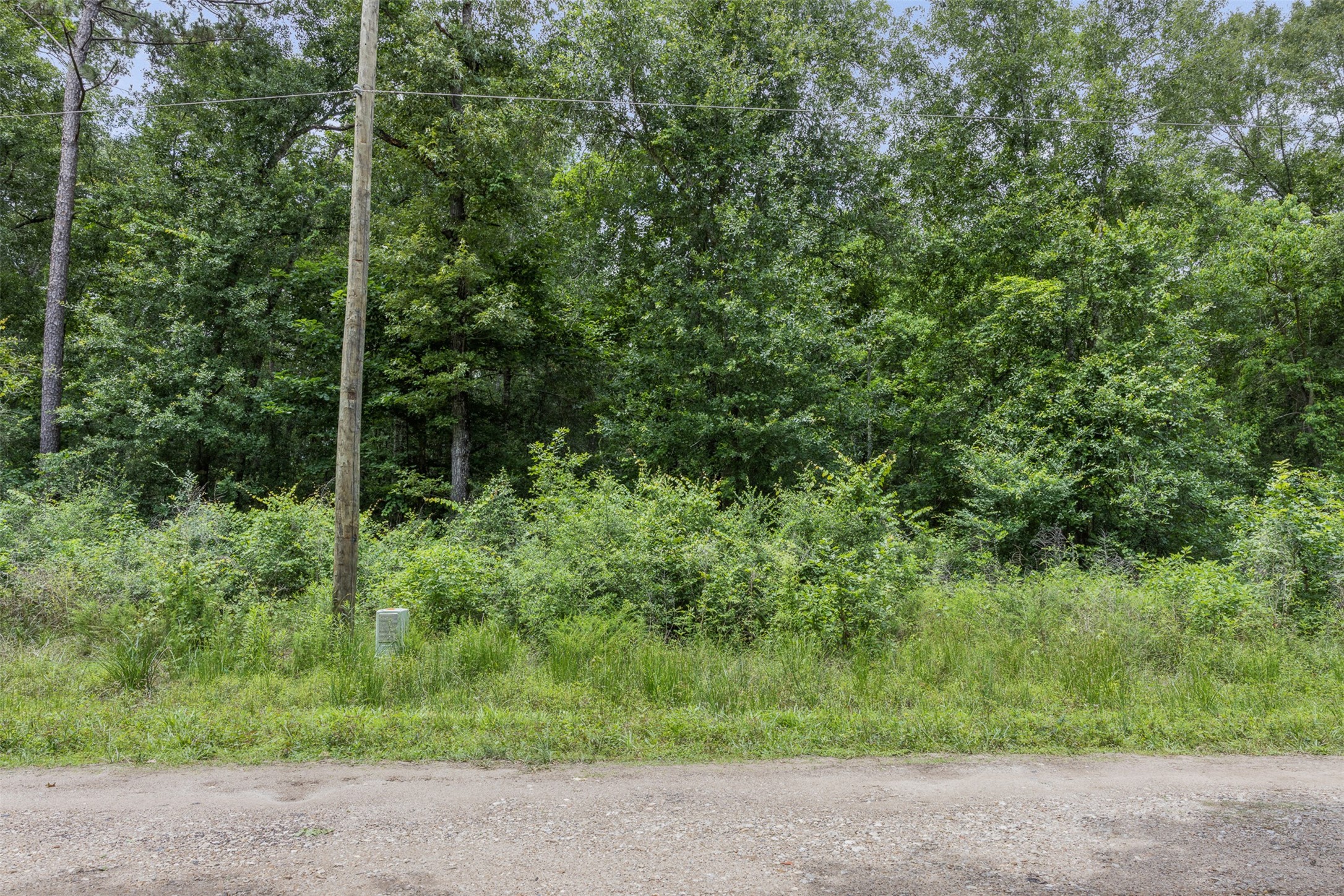 19116 Surrey New Caney TX 77357