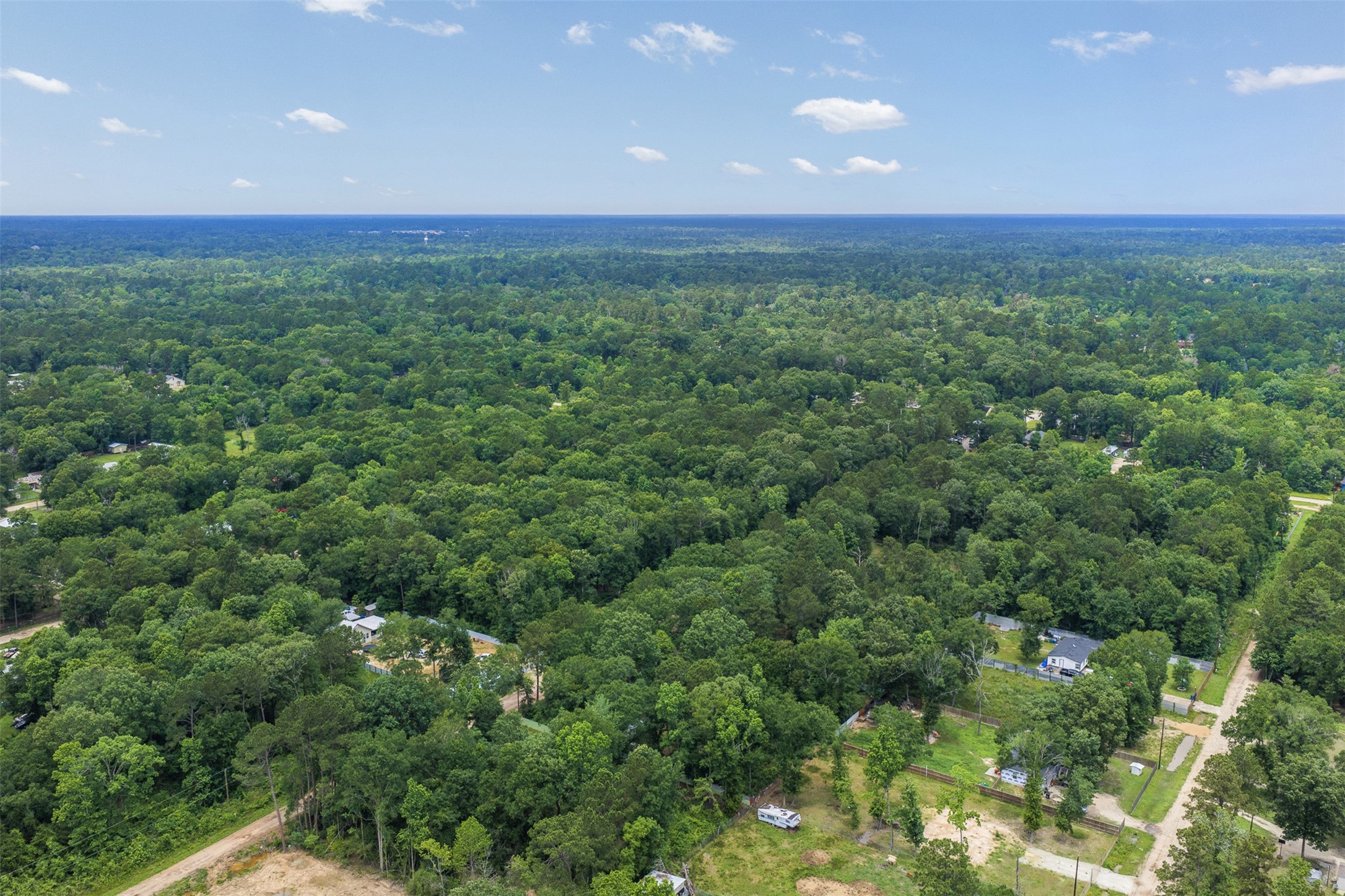 19116 Surrey New Caney TX 77357