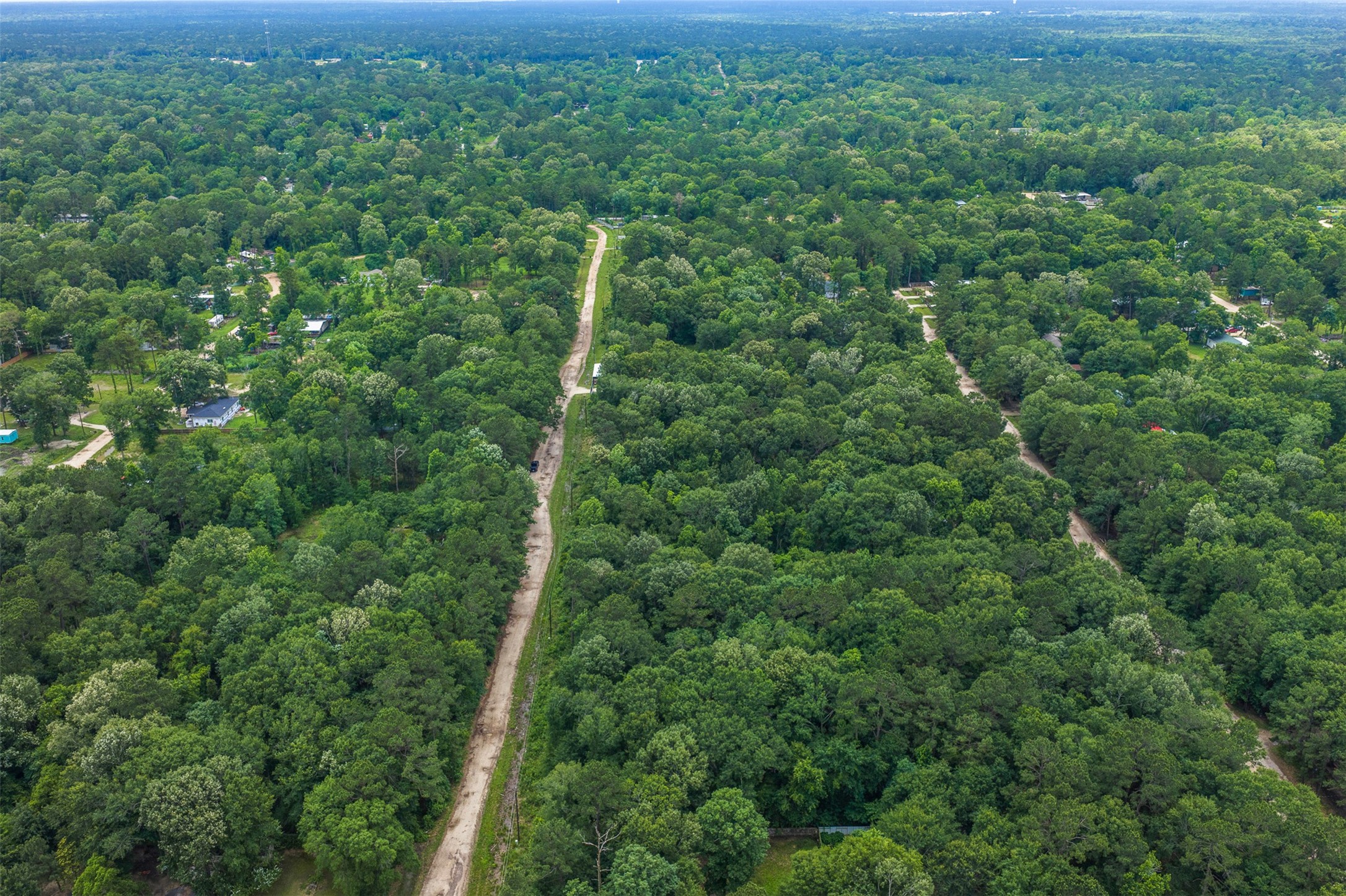 19116 Surrey New Caney TX 77357
