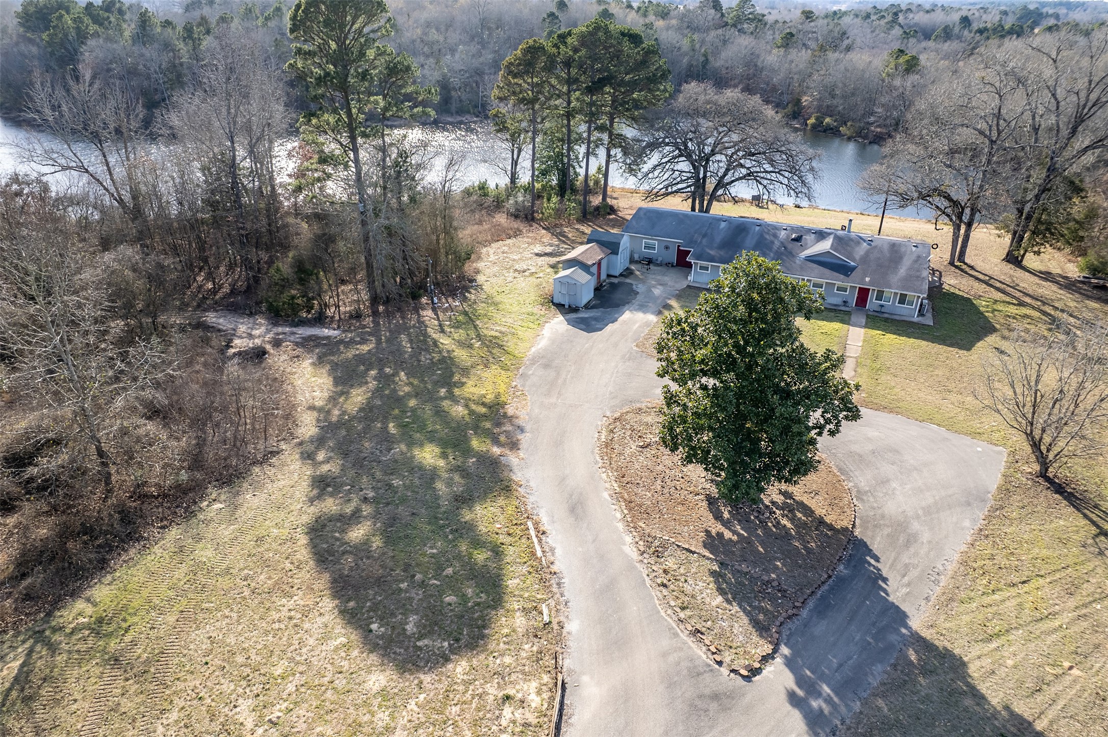 16437 County Road 3147 Tyler TX 75706