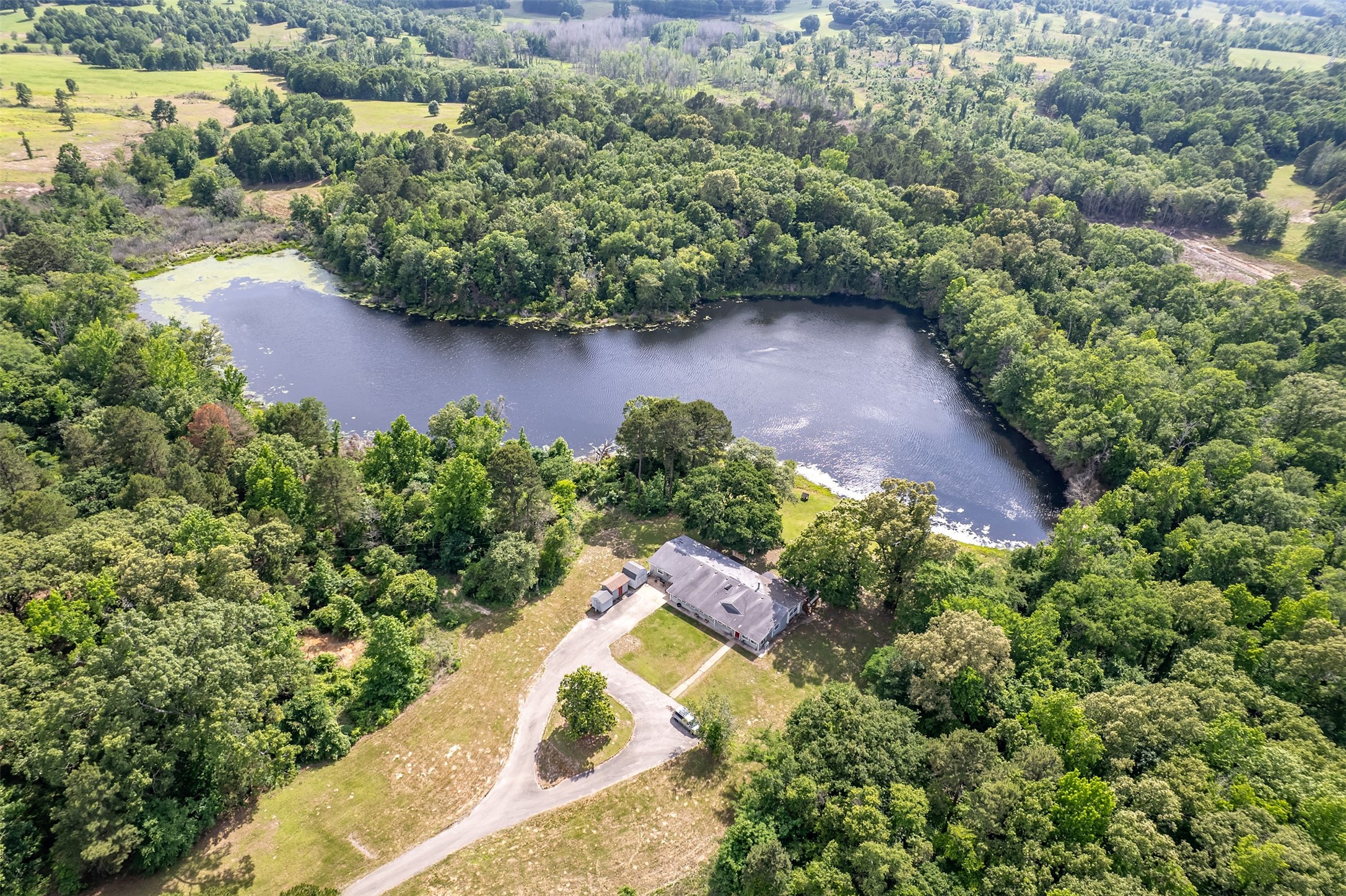 16437 County Road 3147 Tyler TX 75706