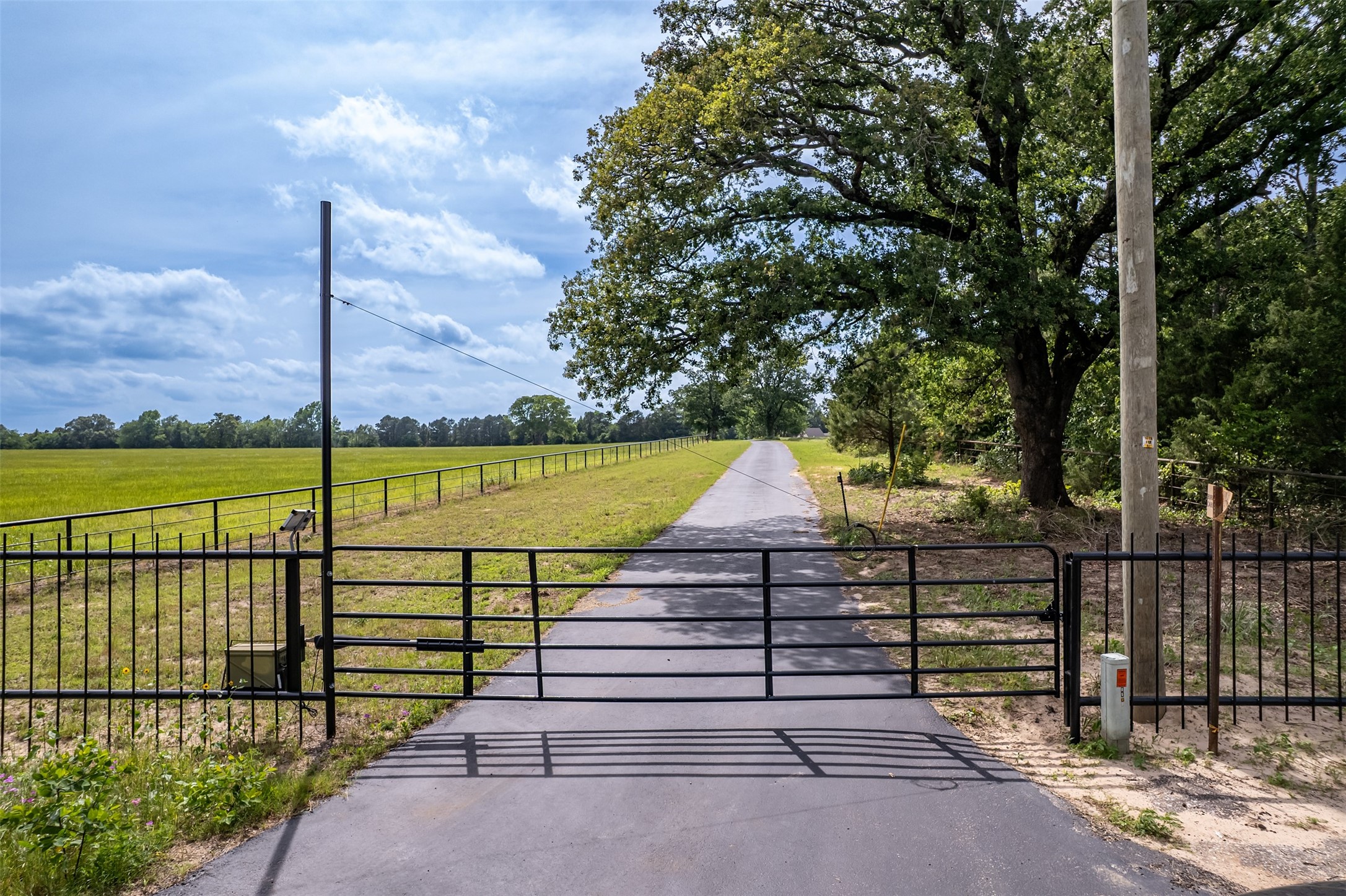 16437 County Road 3147 Tyler TX 75706