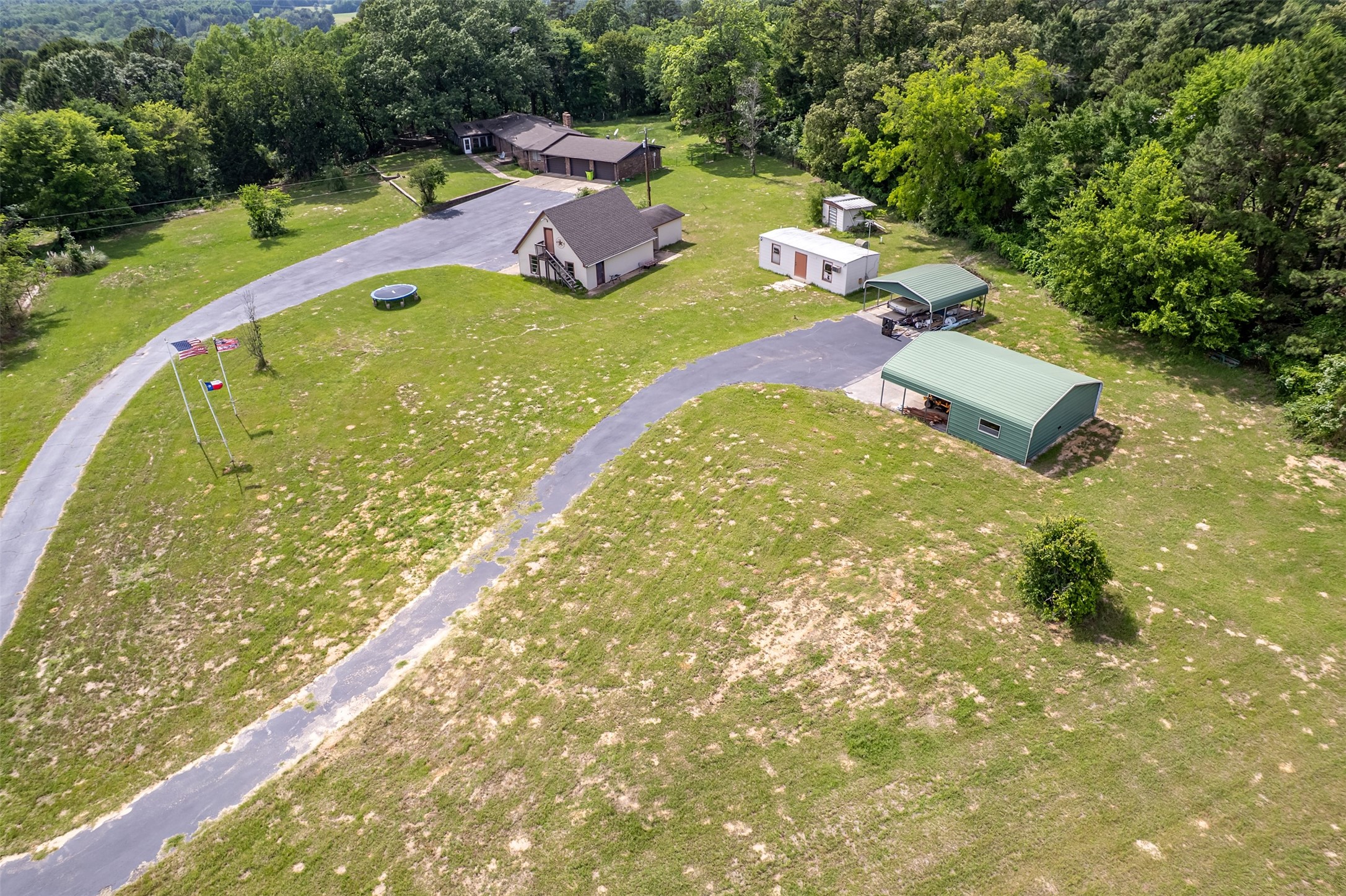 16437 County Road 3147 Tyler TX 75706
