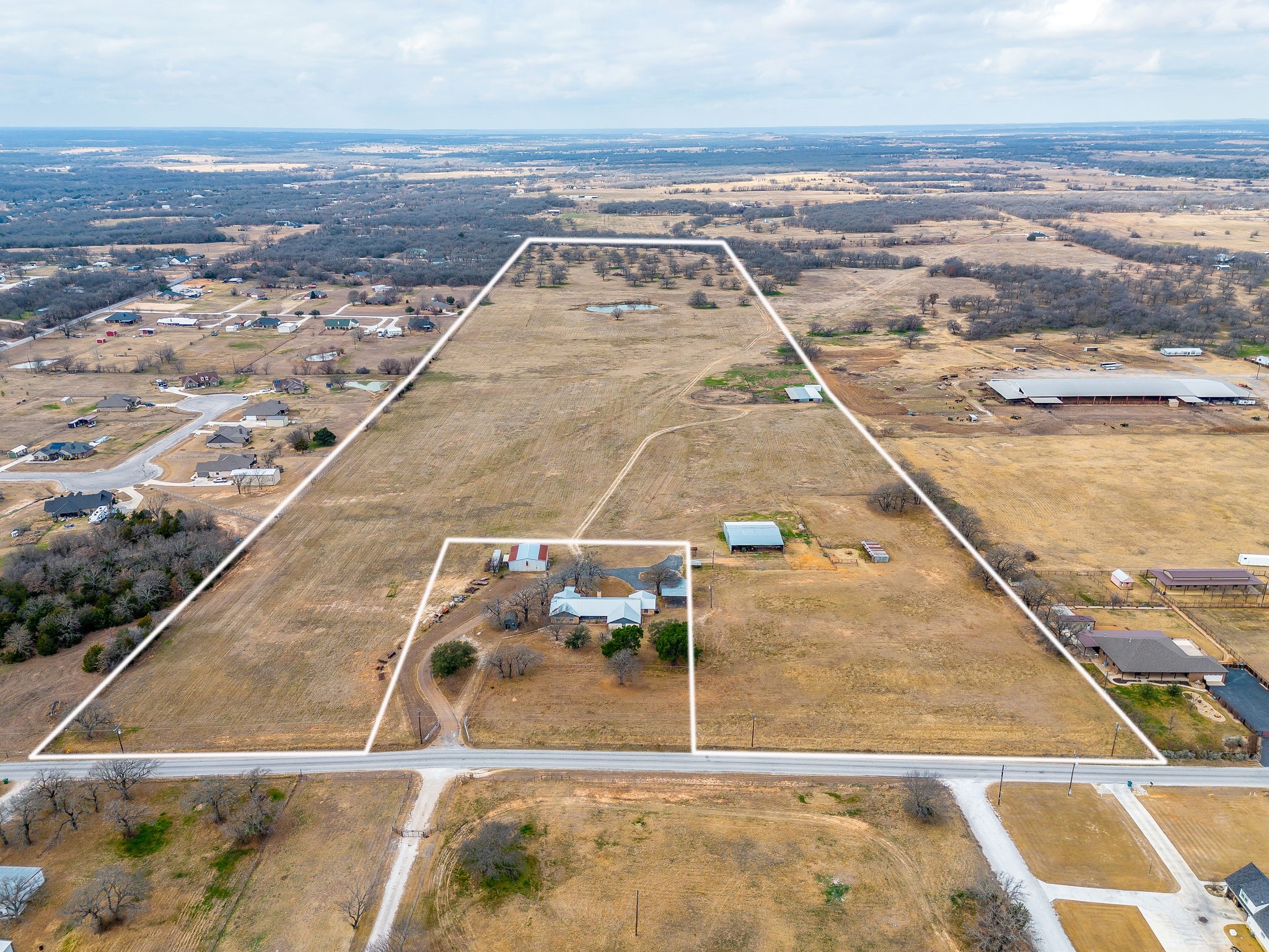 938 County Road 3341 Paradise TX 76073