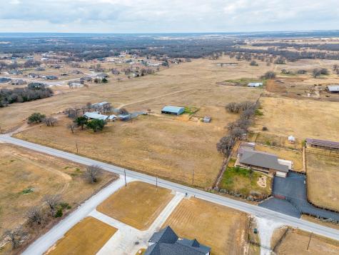 938 County Road 3341 Paradise TX 76073