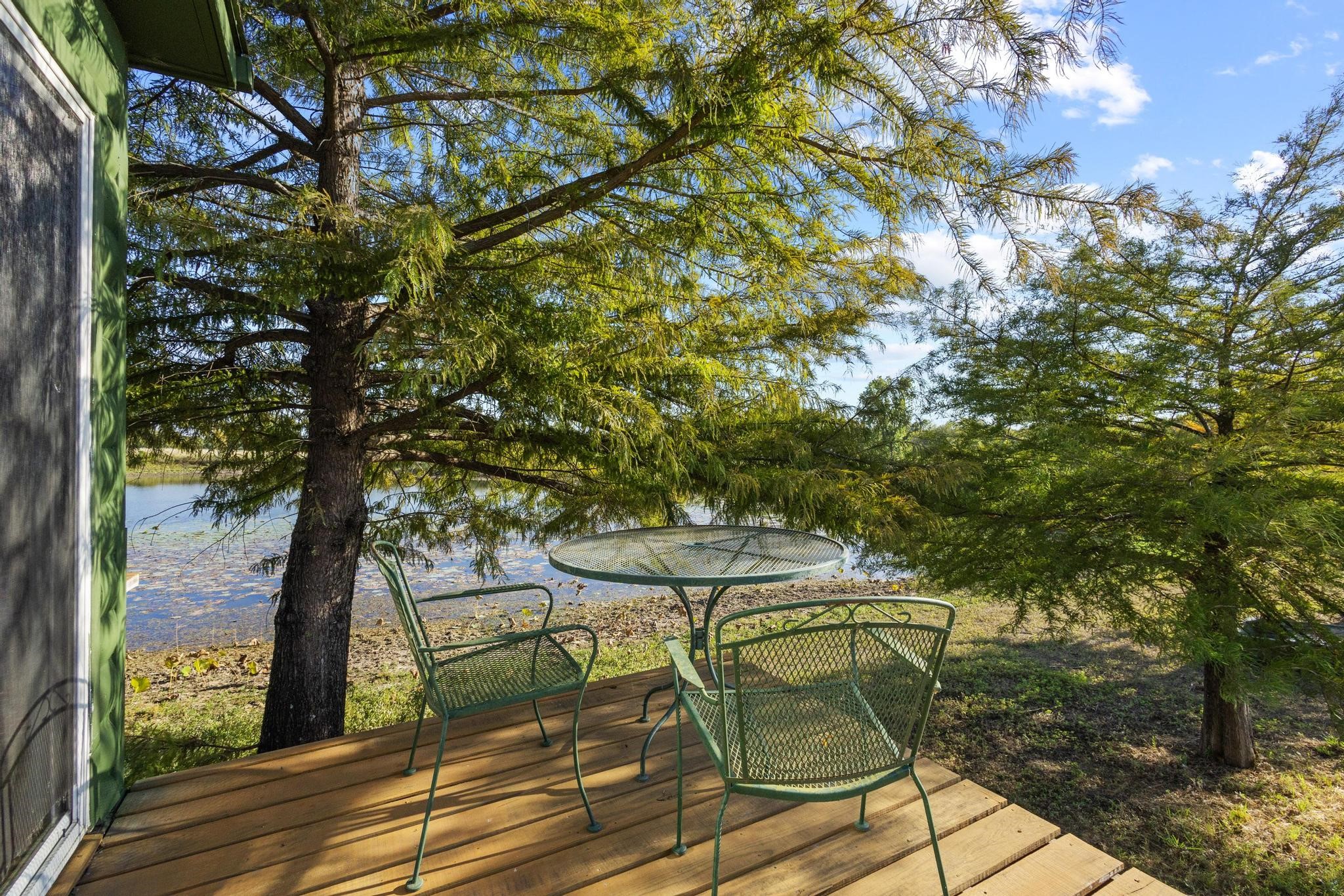 300 Co Road 27100 Honey Grove TX 75446