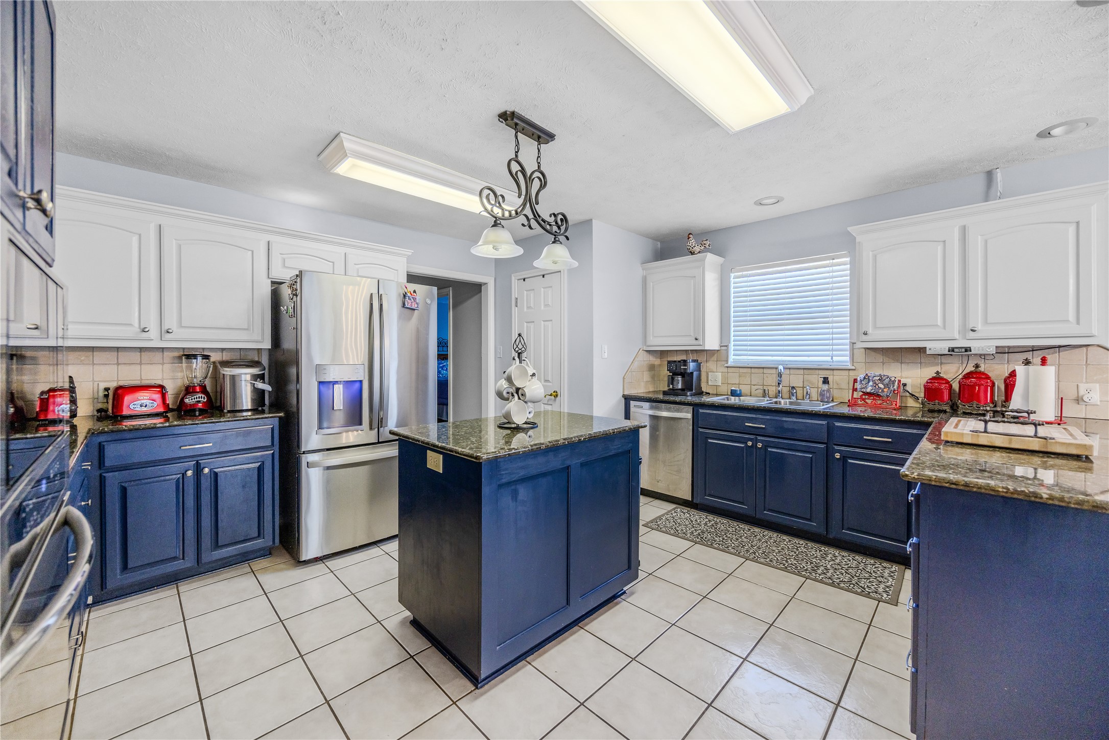 2895 County Road 118 Overton TX 75684
