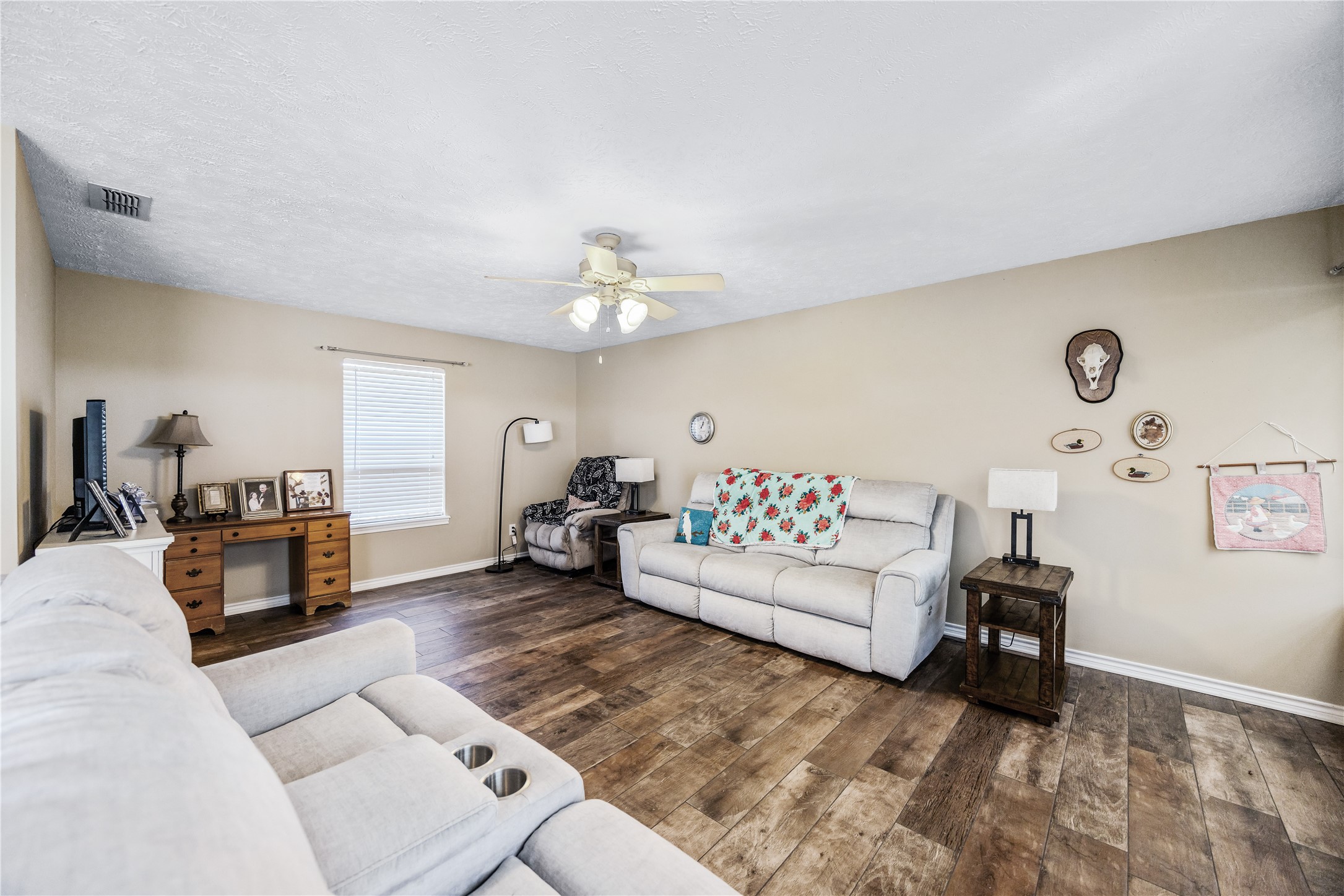 2895 County Road 118 Overton TX 75684
