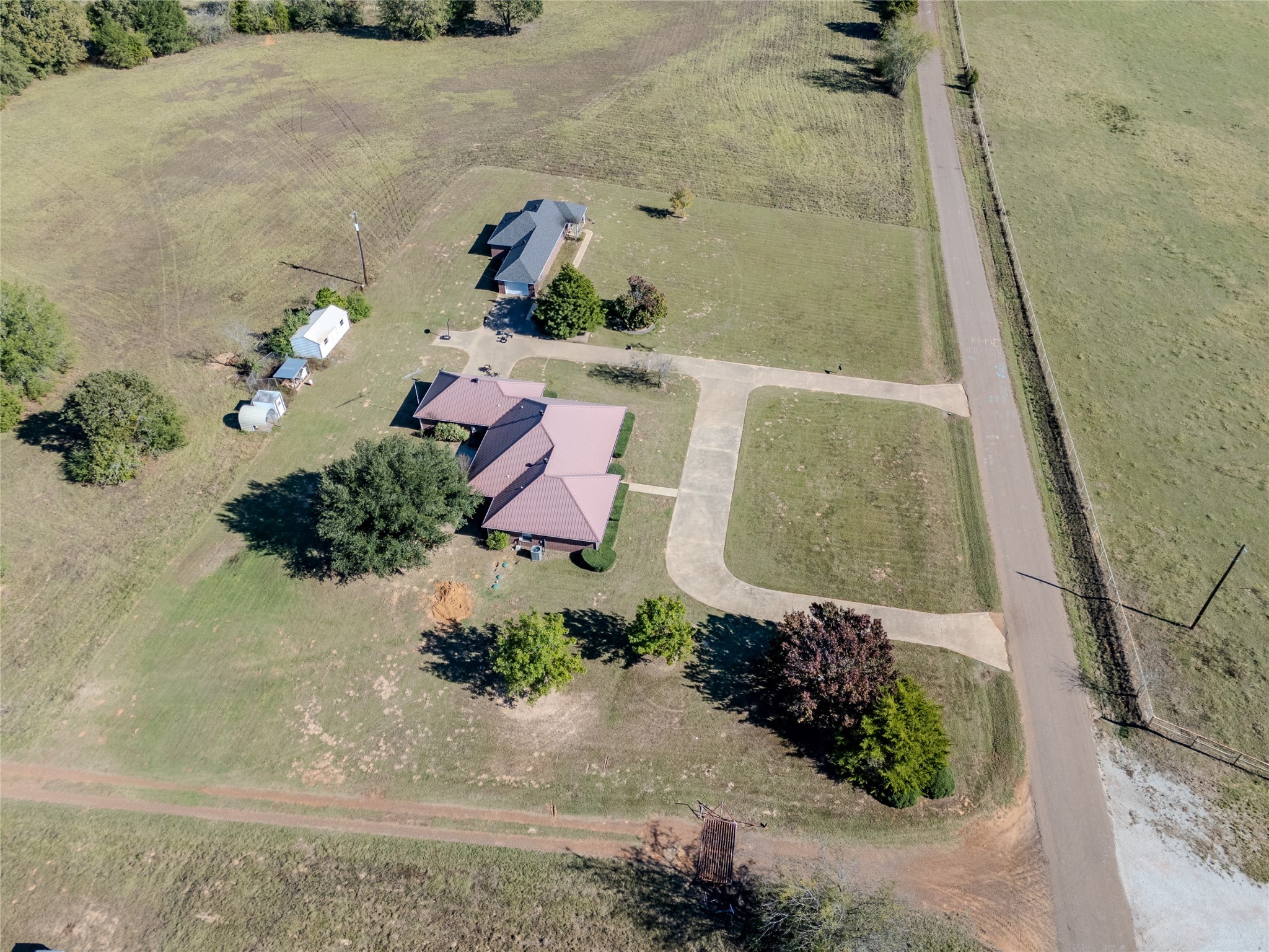 2895 County Road 118 Overton TX 75684