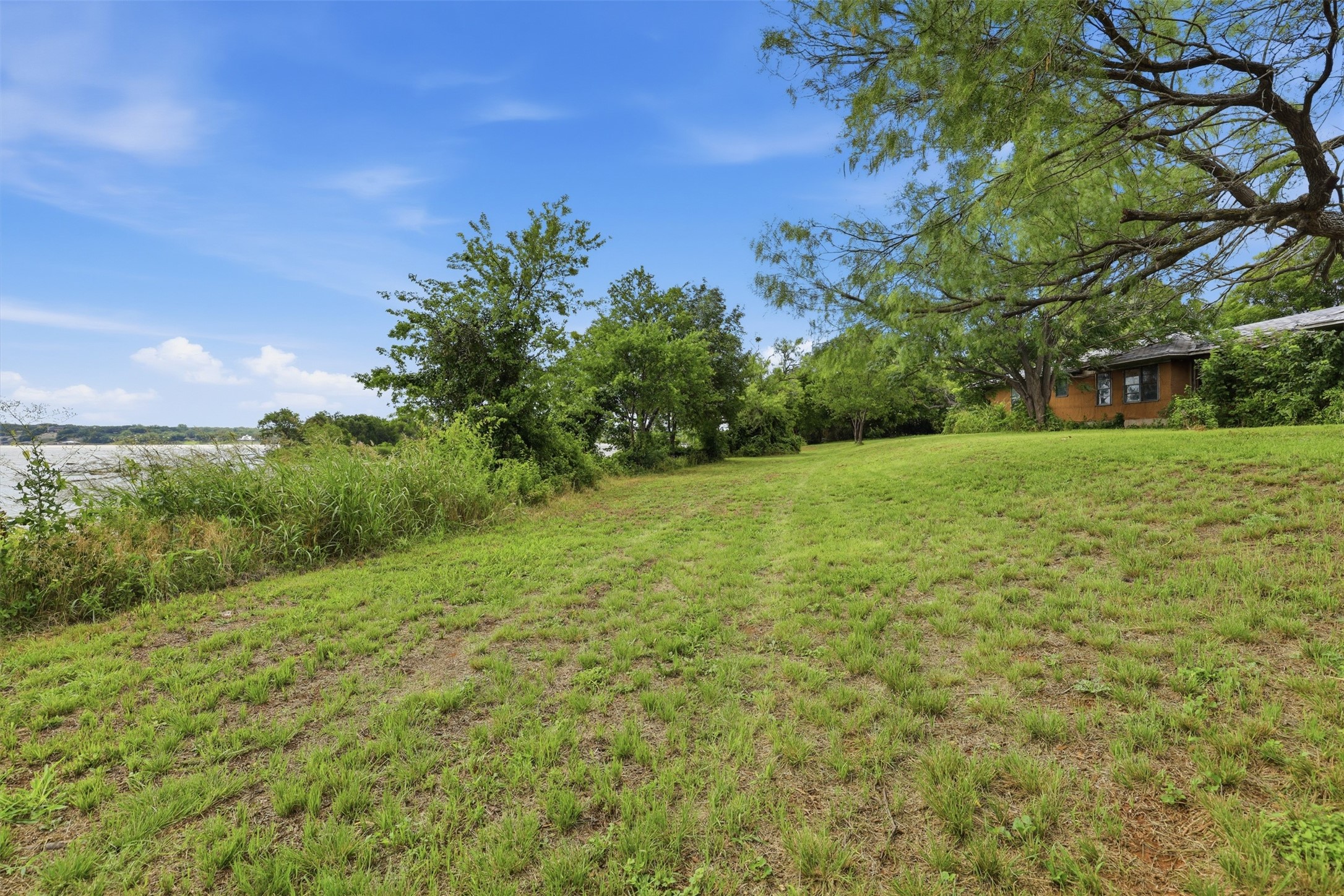 3300 Sunrise Court Granbury TX 76048