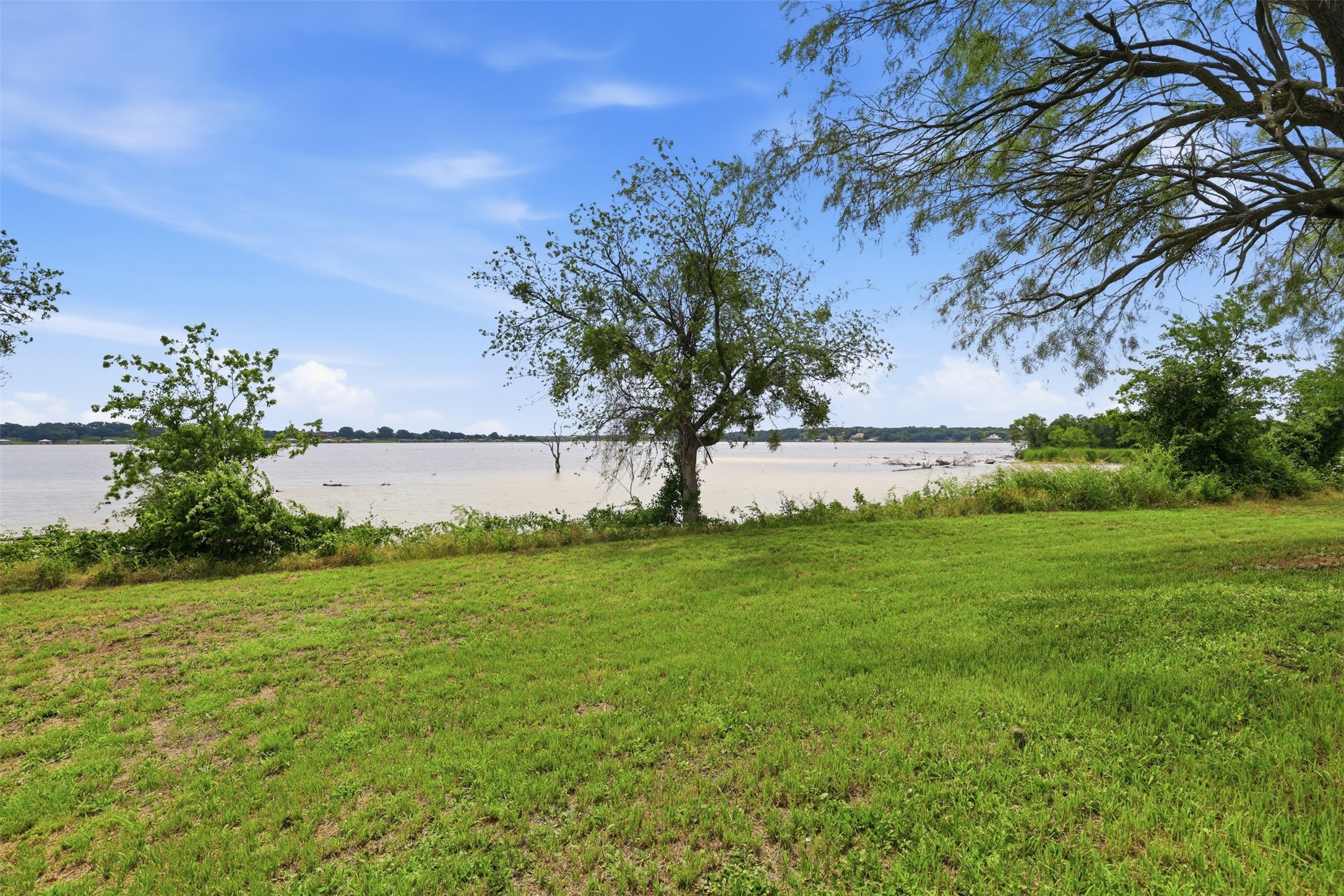 3300 Sunrise Court Granbury TX 76048