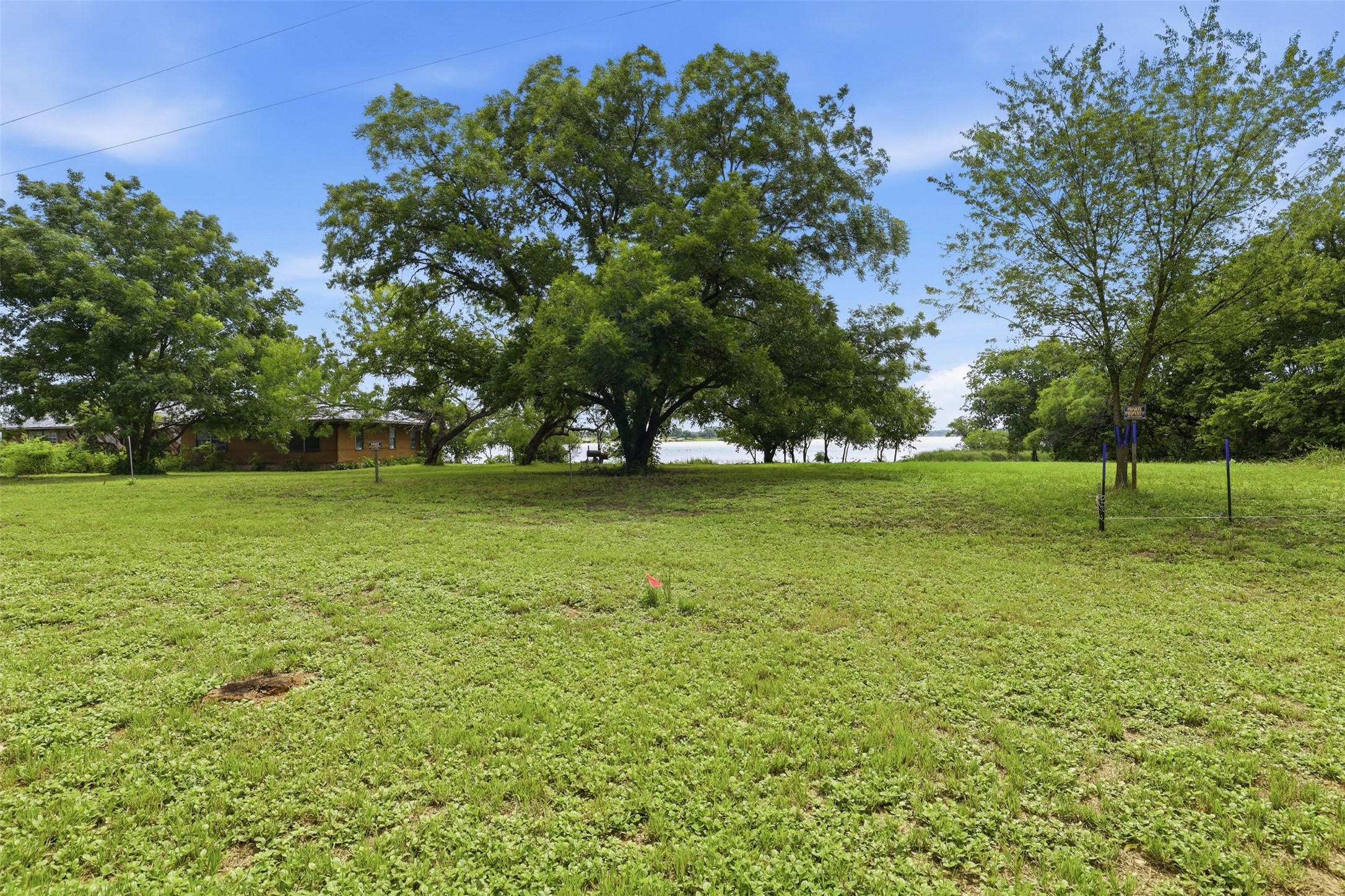 3300 Sunrise Court Granbury TX 76048