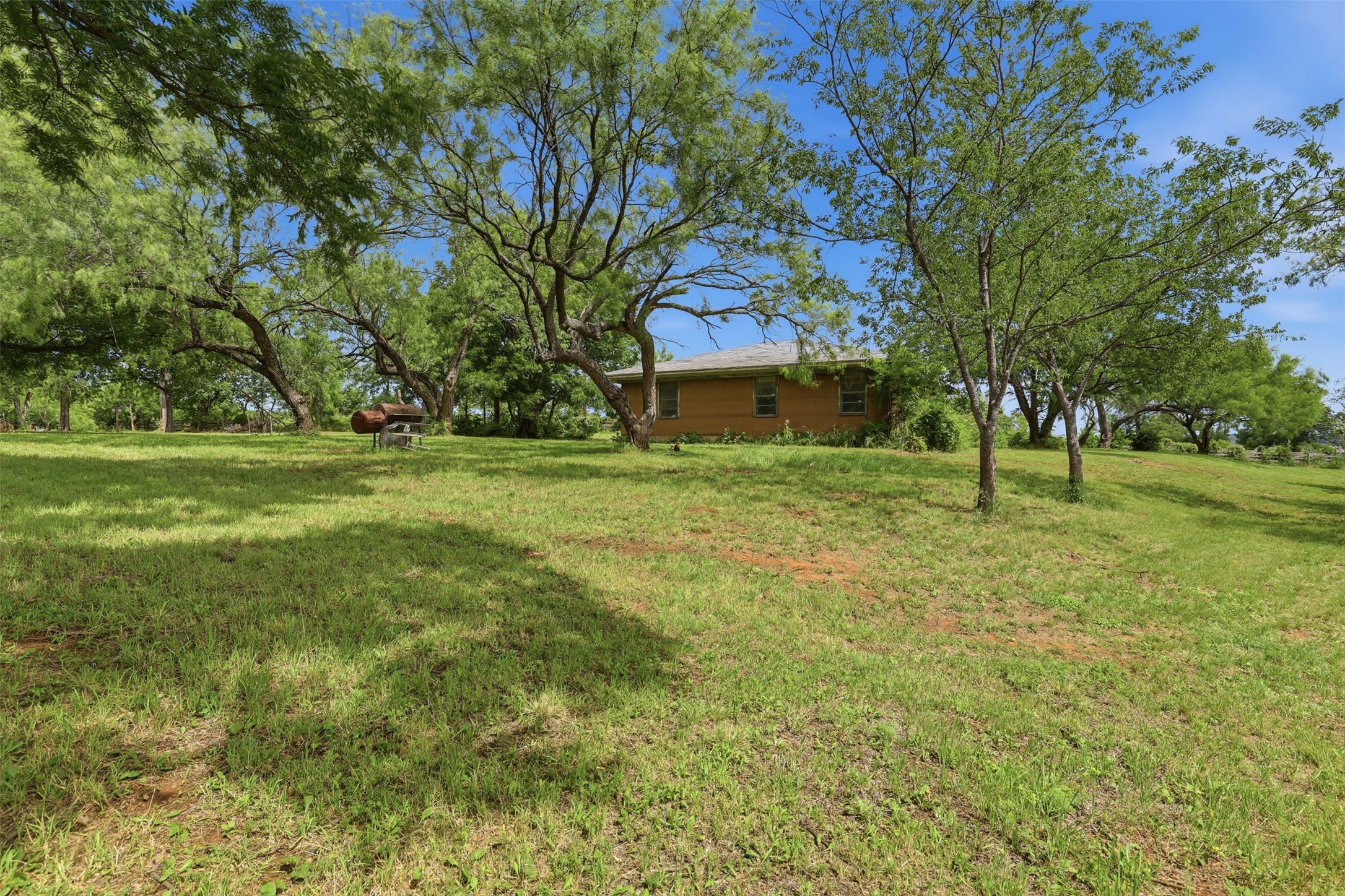 3300 Sunrise Court Granbury TX 76048