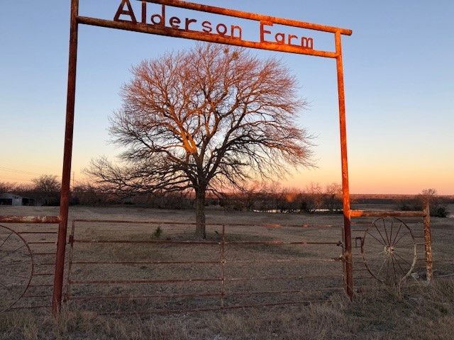 7933 State Highway 78 N Blue Ridge TX 75424