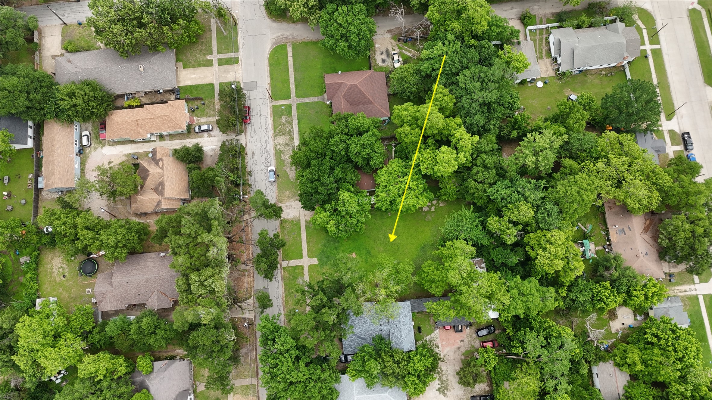 1443 W 5th Avenue Corsicana TX 75110