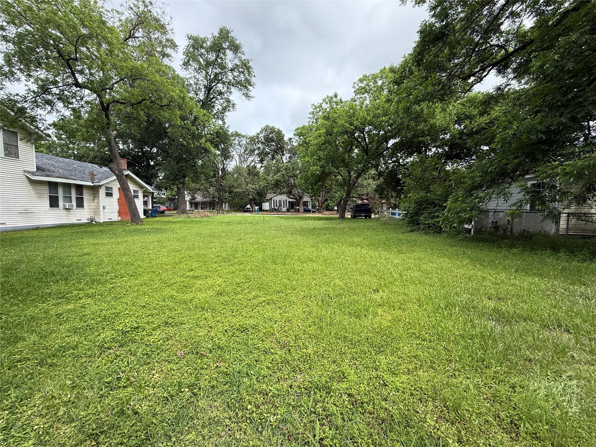 1443 W 5th Avenue Corsicana TX 75110