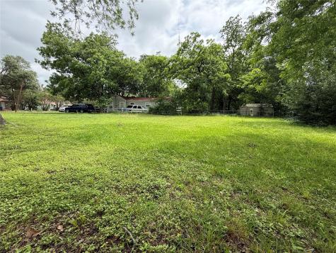 1443 W 5th Avenue Corsicana TX 75110
