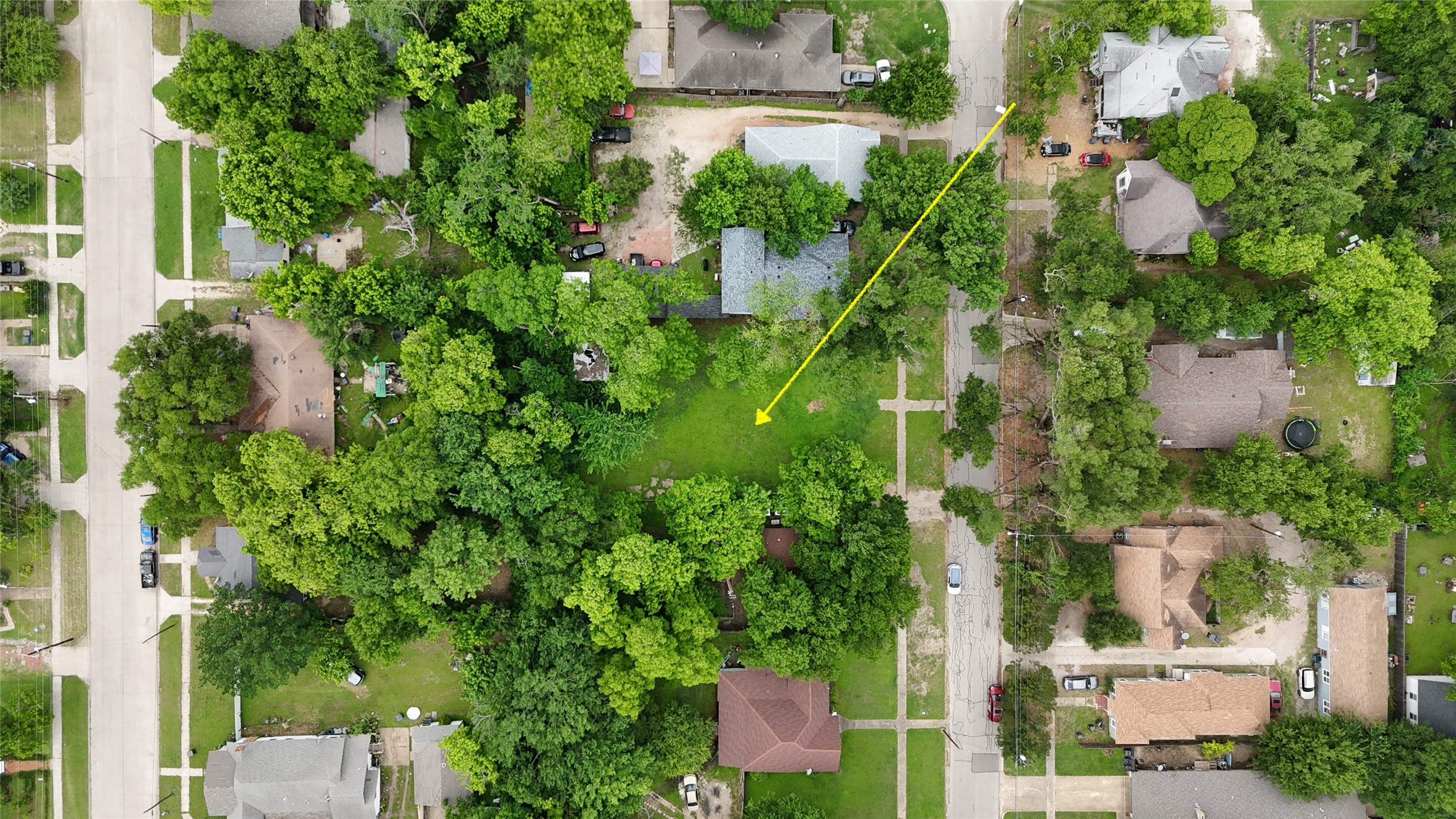 1443 W 5th Avenue Corsicana TX 75110