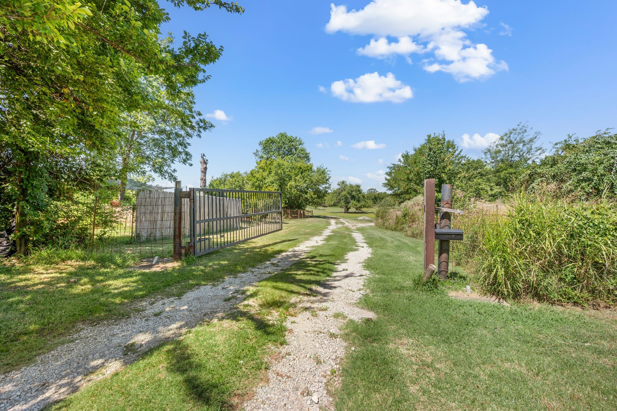 13109 Roanoke Road Westlake TX 76262