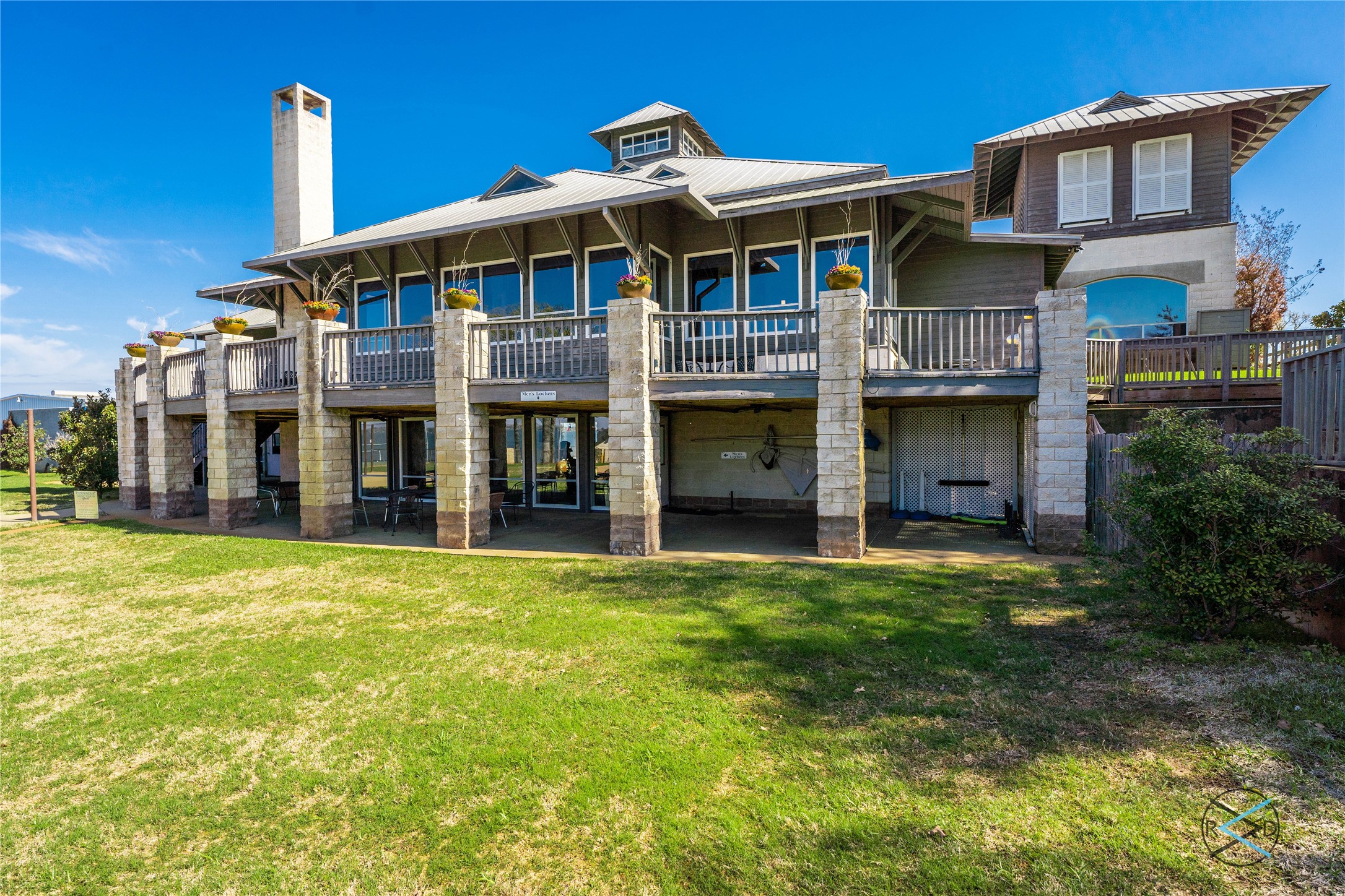 237 Colonial Drive Mabank TX 75156