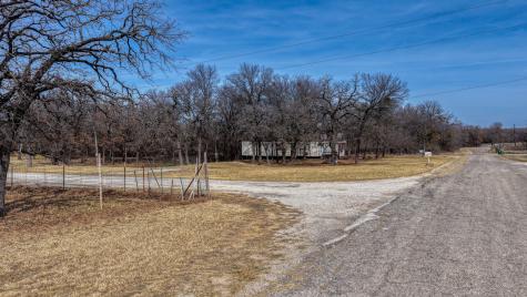 347 County Road 1643 Chico TX 76431