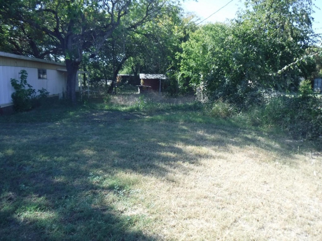 534 Berke Street Newark TX 76071