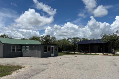 1644 Fm-1929 Voss TX 76888