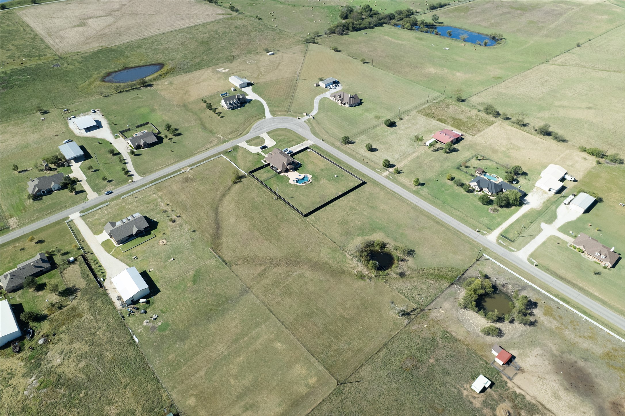 4551 Fm-455 Circle Sanger TX 76266