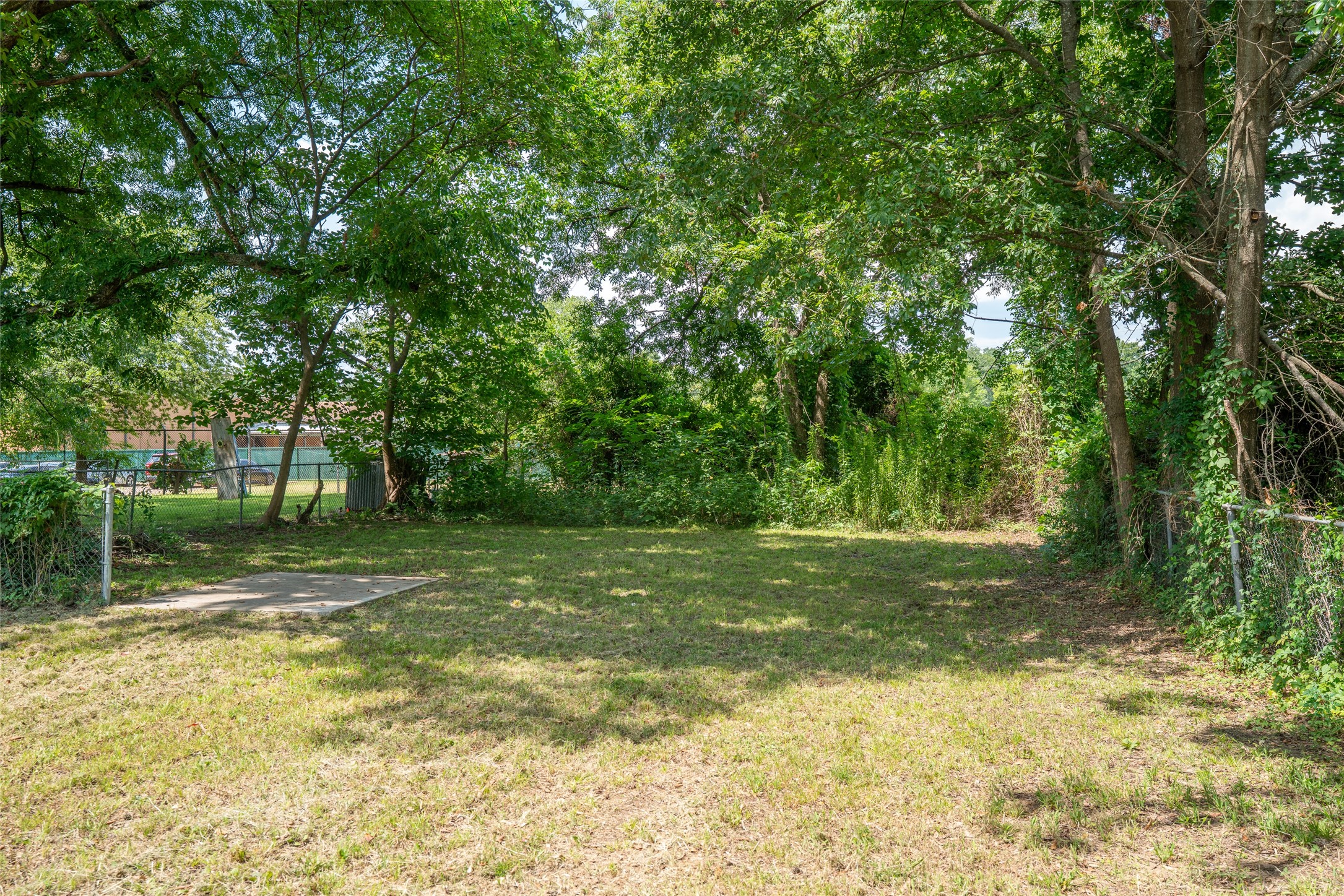 1609 Plum Texarkana TX 75501
