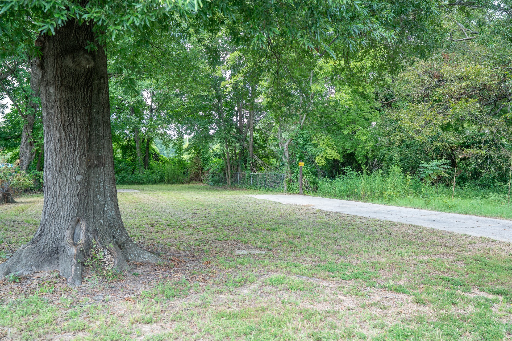 1609 Plum Texarkana TX 75501
