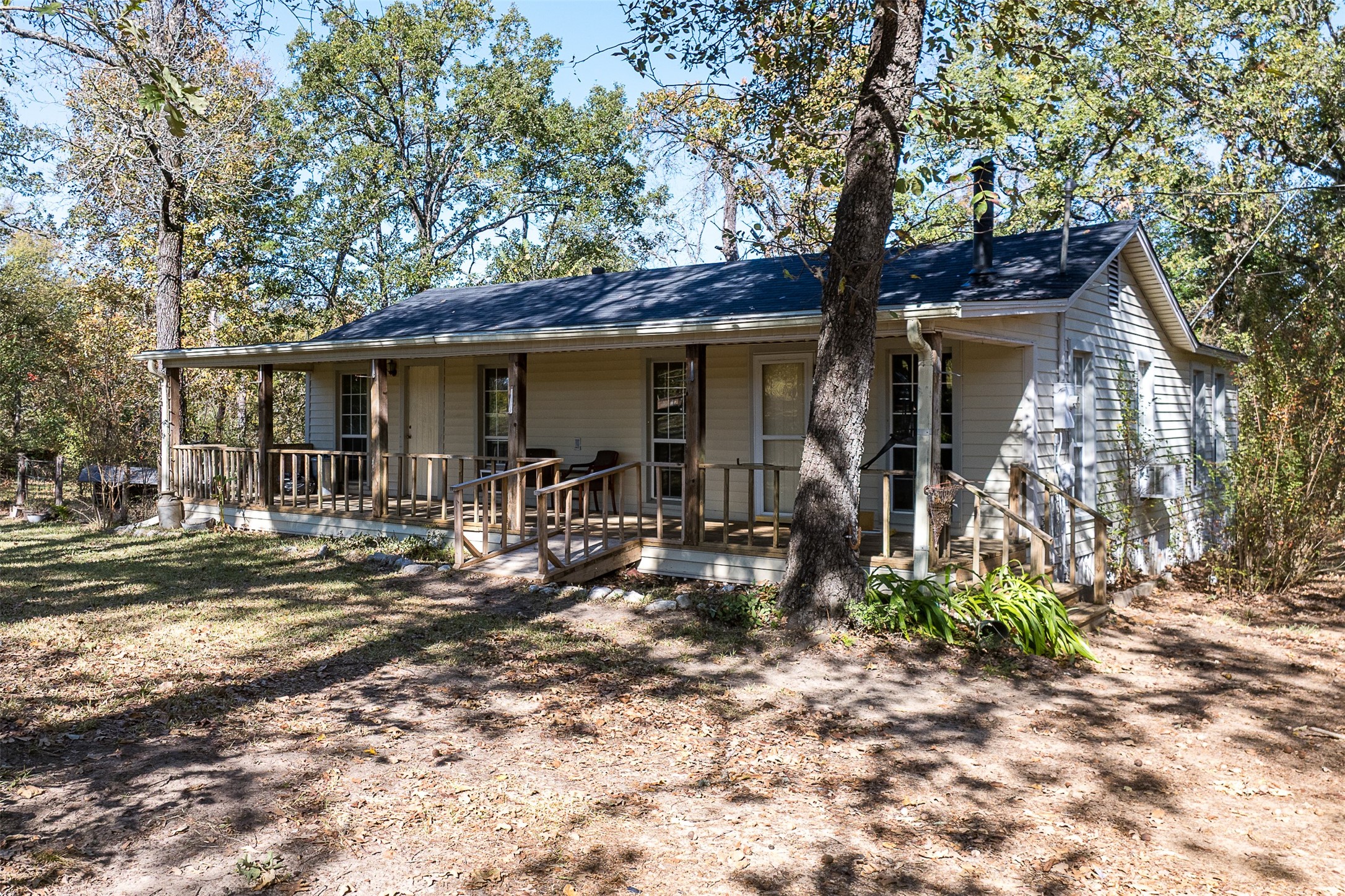 13793 An County Road 404 Palestine TX 75803